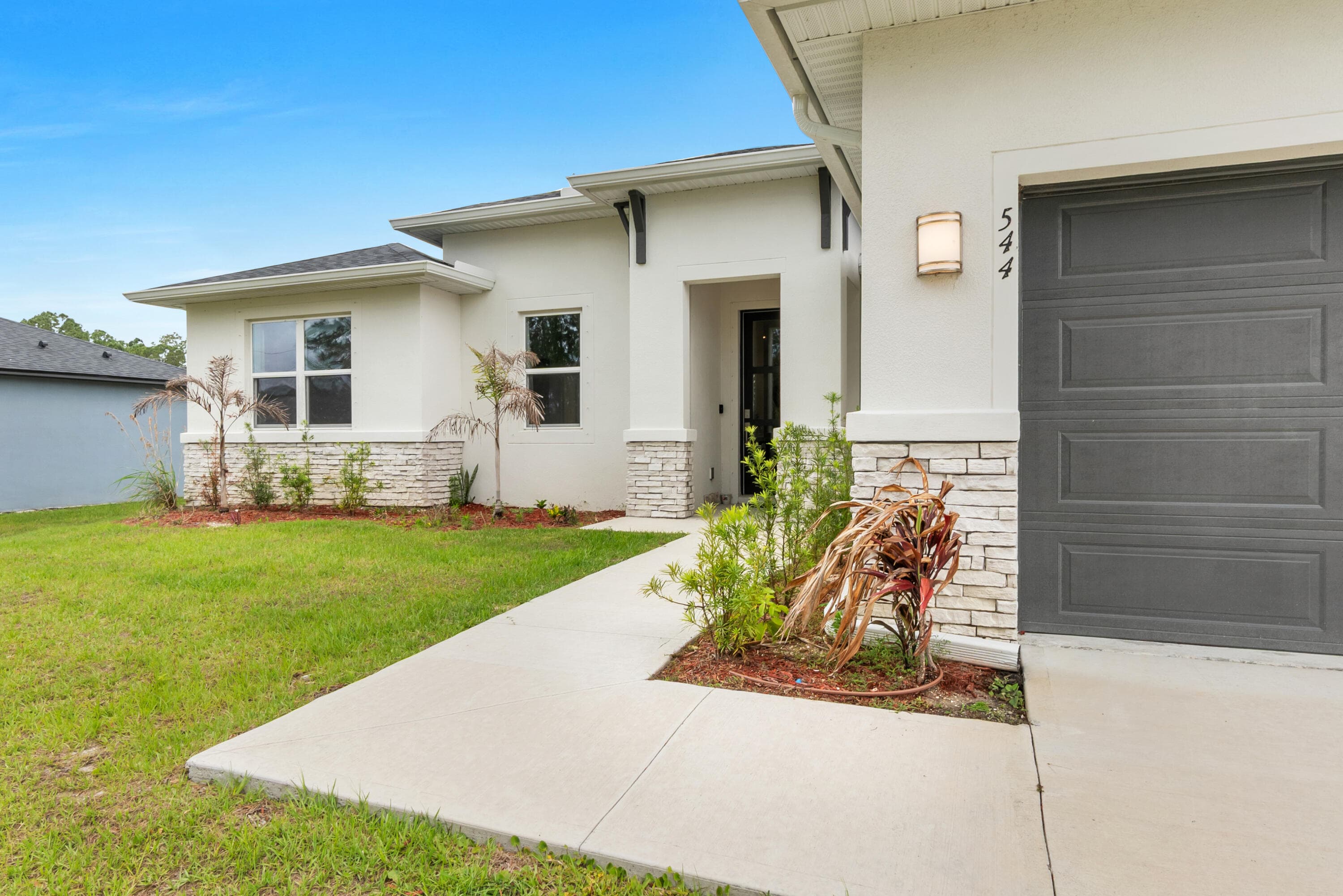 544 Higgs Avenue NW, Palm Bay, FL 32907 — photo 1 of 16