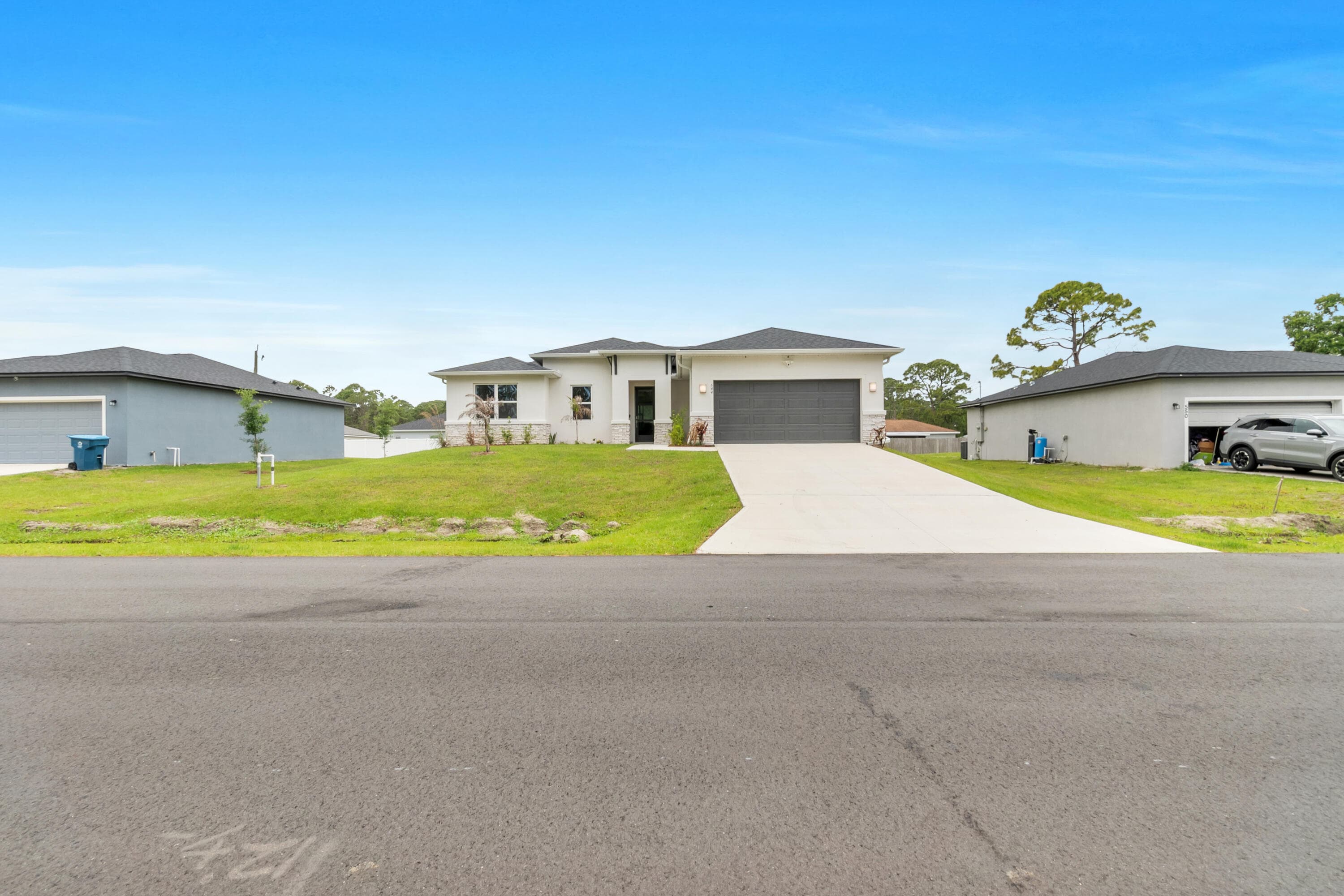 544 Higgs Avenue NW, Palm Bay, FL 32907 — photo 3 of 16