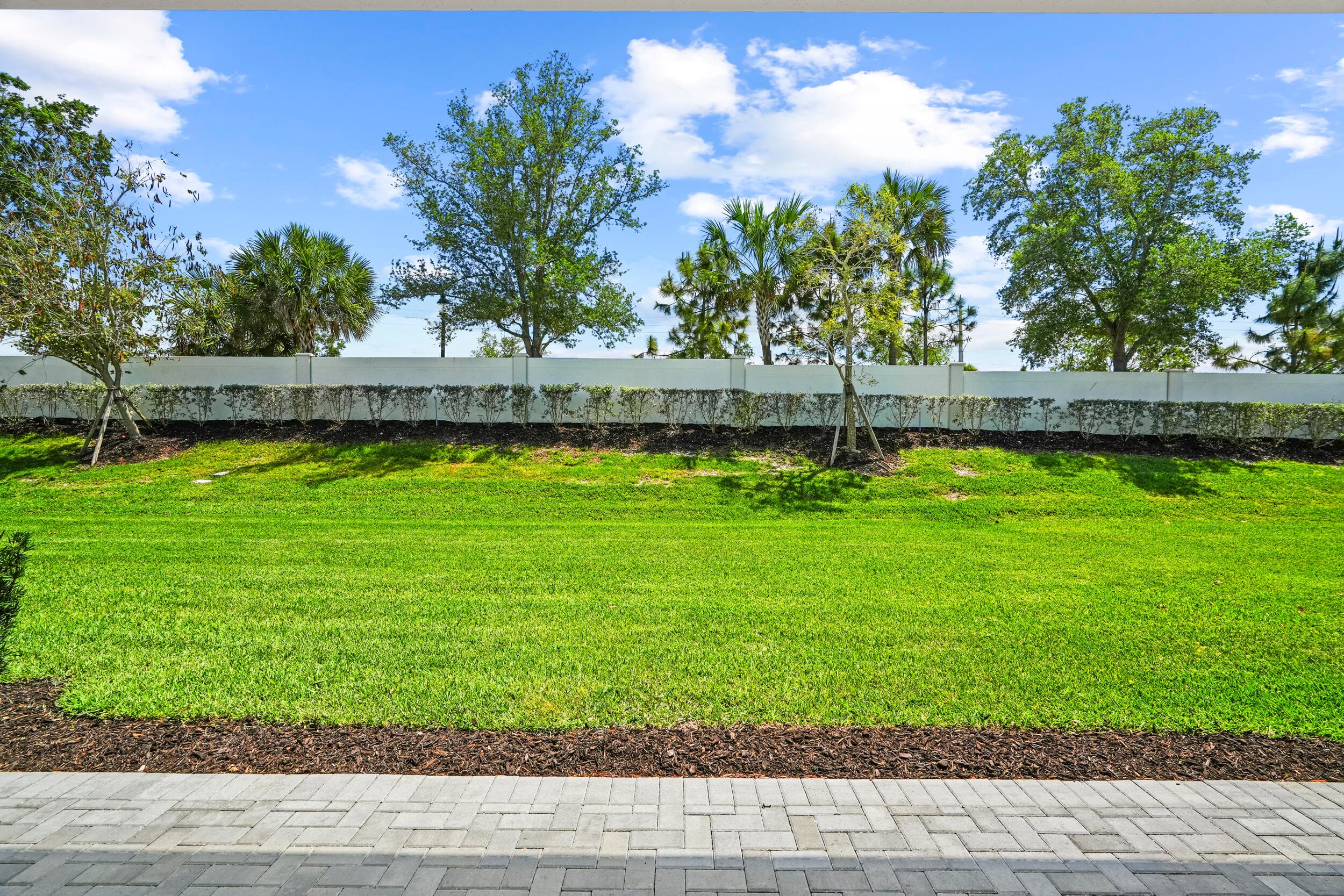 2752 SE Ashfield Drive, Port St. Lucie, FL 34984 — photo 32 of 39