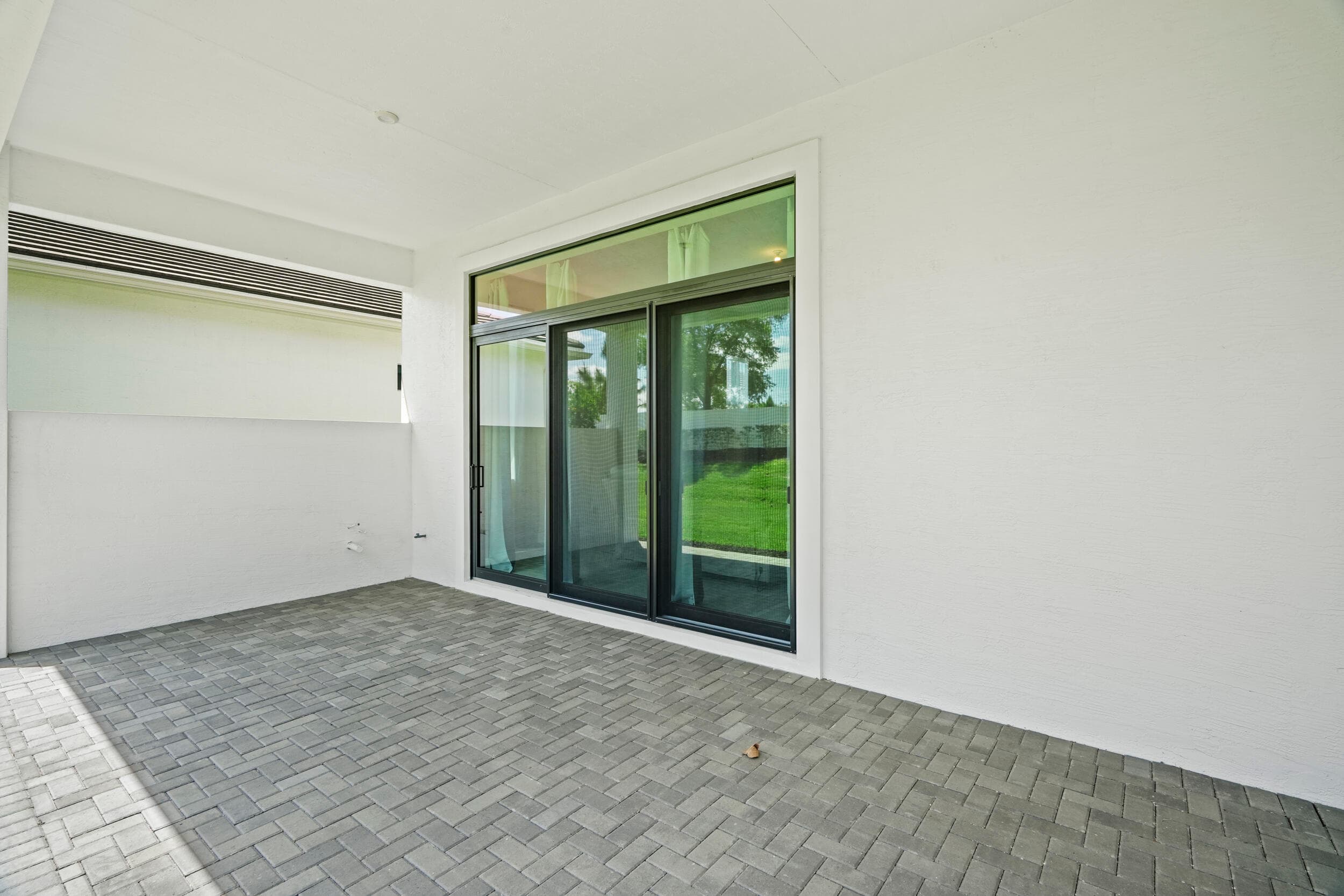 2752 SE Ashfield Drive, Port St. Lucie, FL 34984 — photo 30 of 39