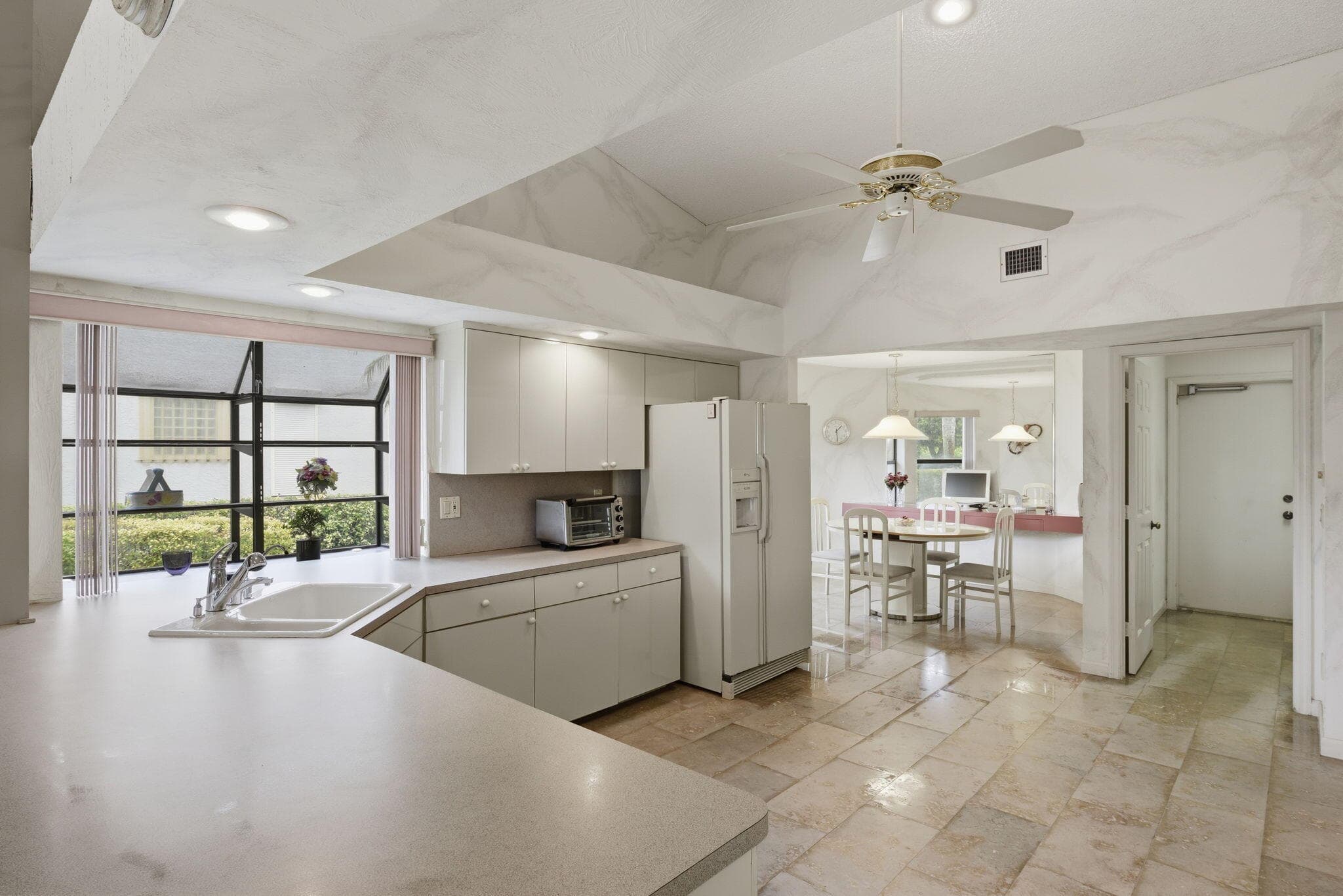 10330 Silver Lake Drive, Boca Raton, FL 33428 — photo 18 of 54