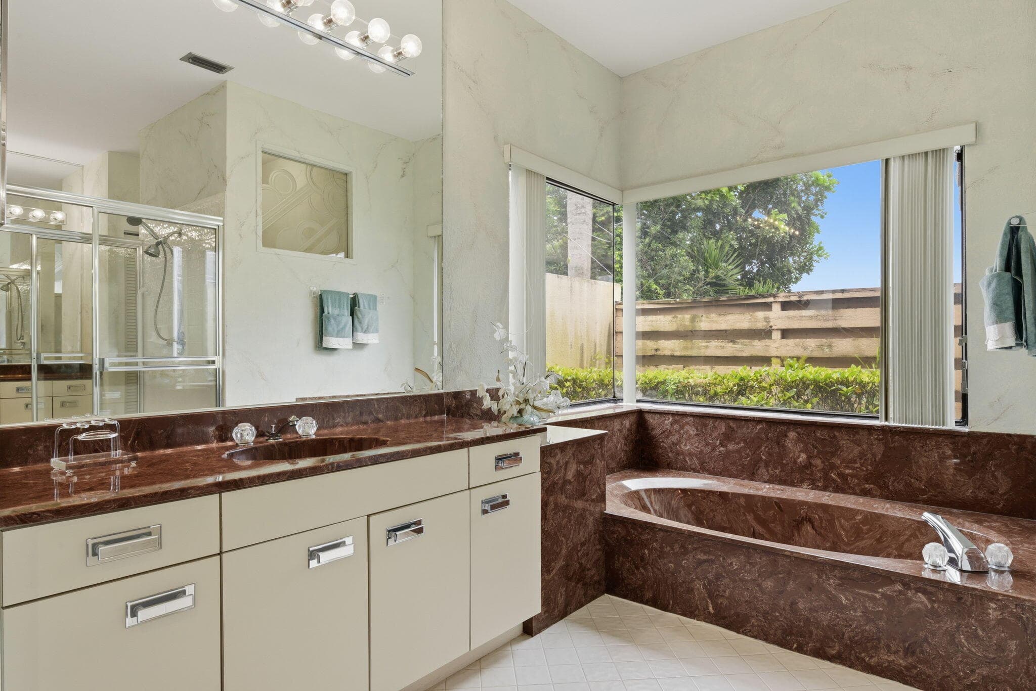 10330 Silver Lake Drive, Boca Raton, FL 33428 — photo 36 of 54