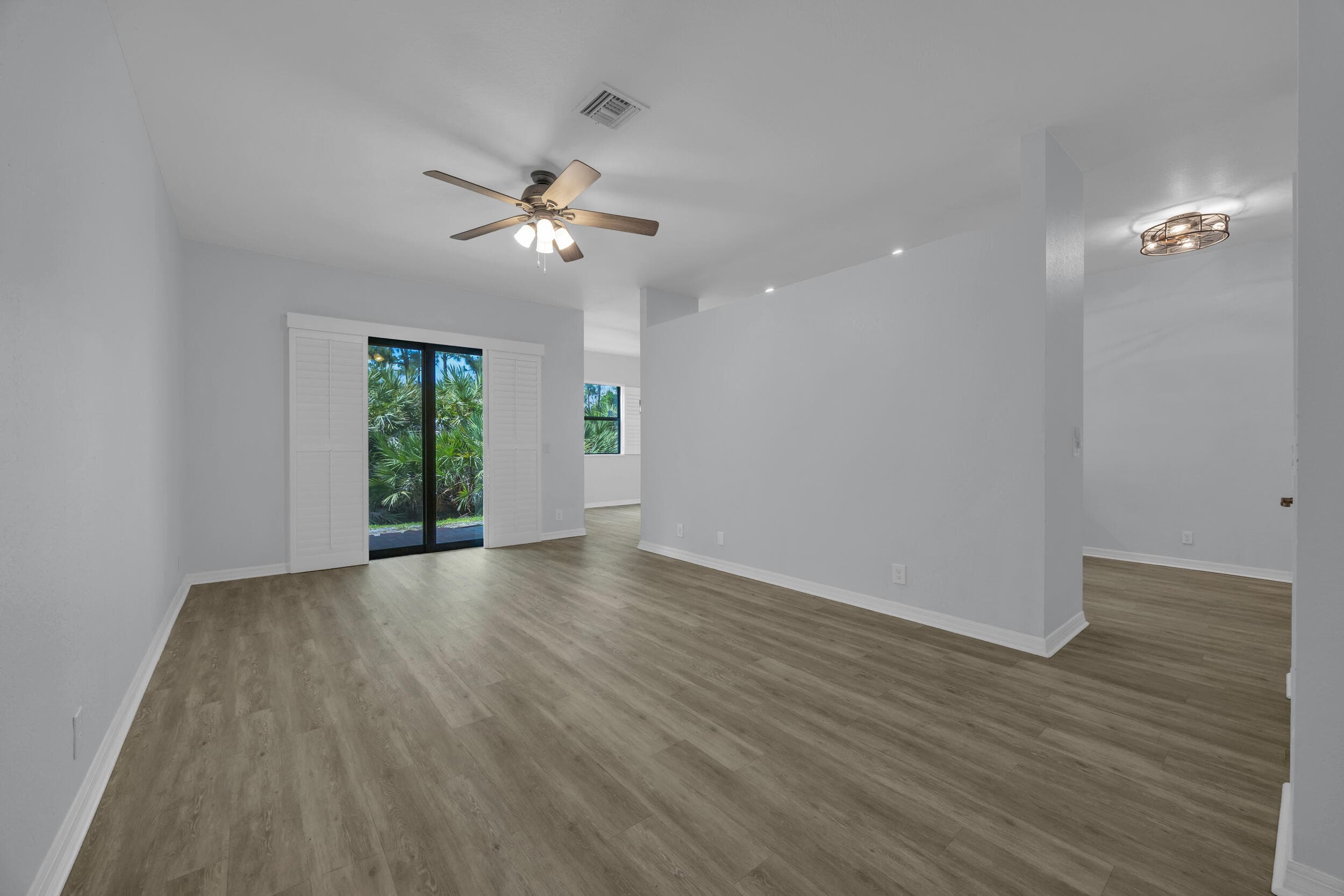 6631 SE Woodmill Pond Lane, Stuart, FL 34997 — photo 7 of 38