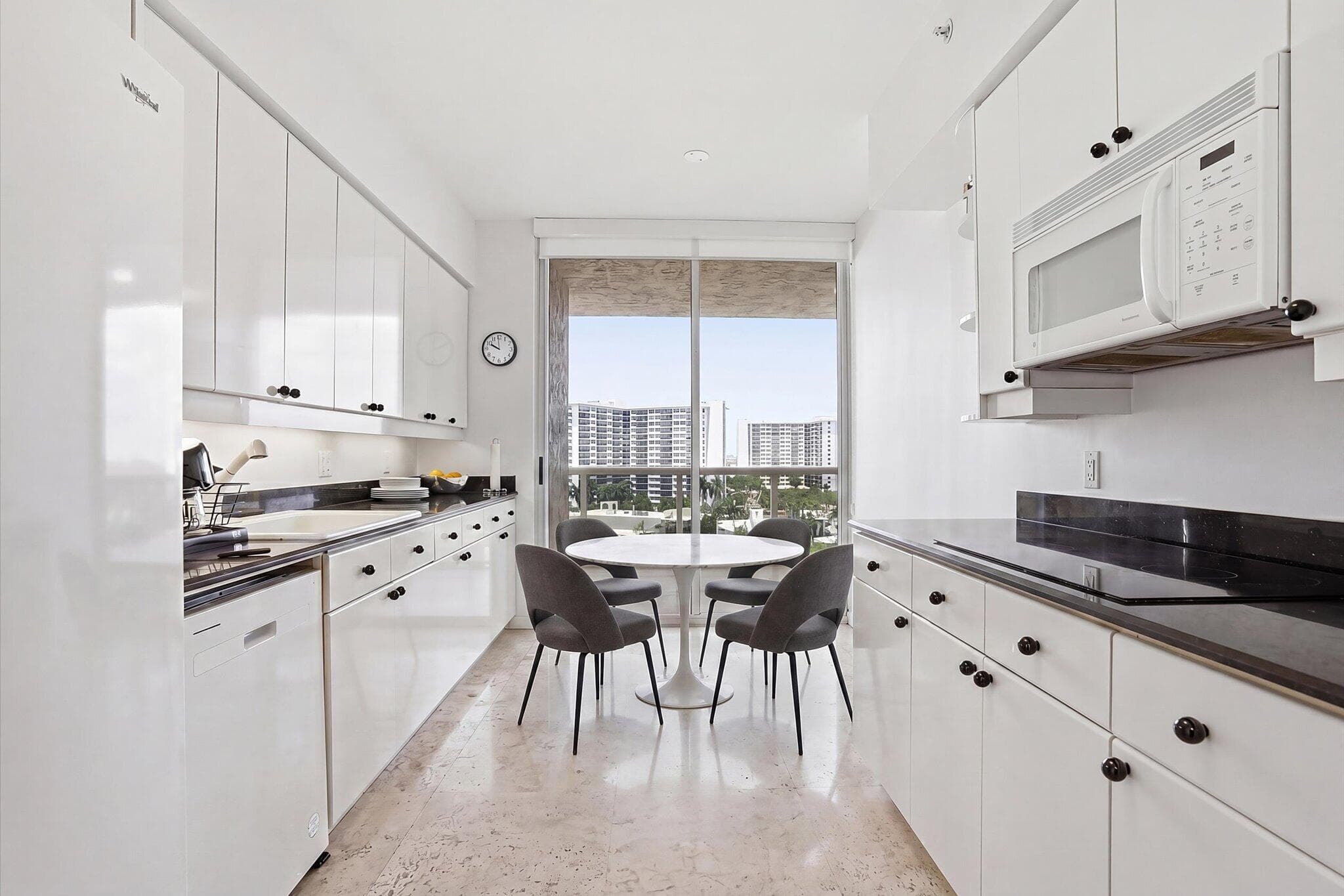 3100 N Ocean Boulevard 804, Fort Lauderdale, FL 33308 — photo 10 of 40