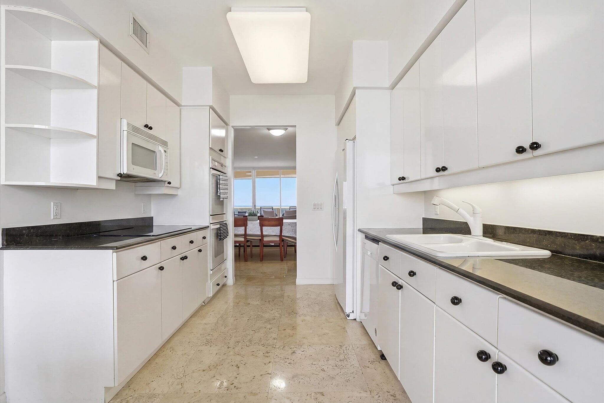 3100 N Ocean Boulevard 804, Fort Lauderdale, FL 33308 — photo 11 of 40