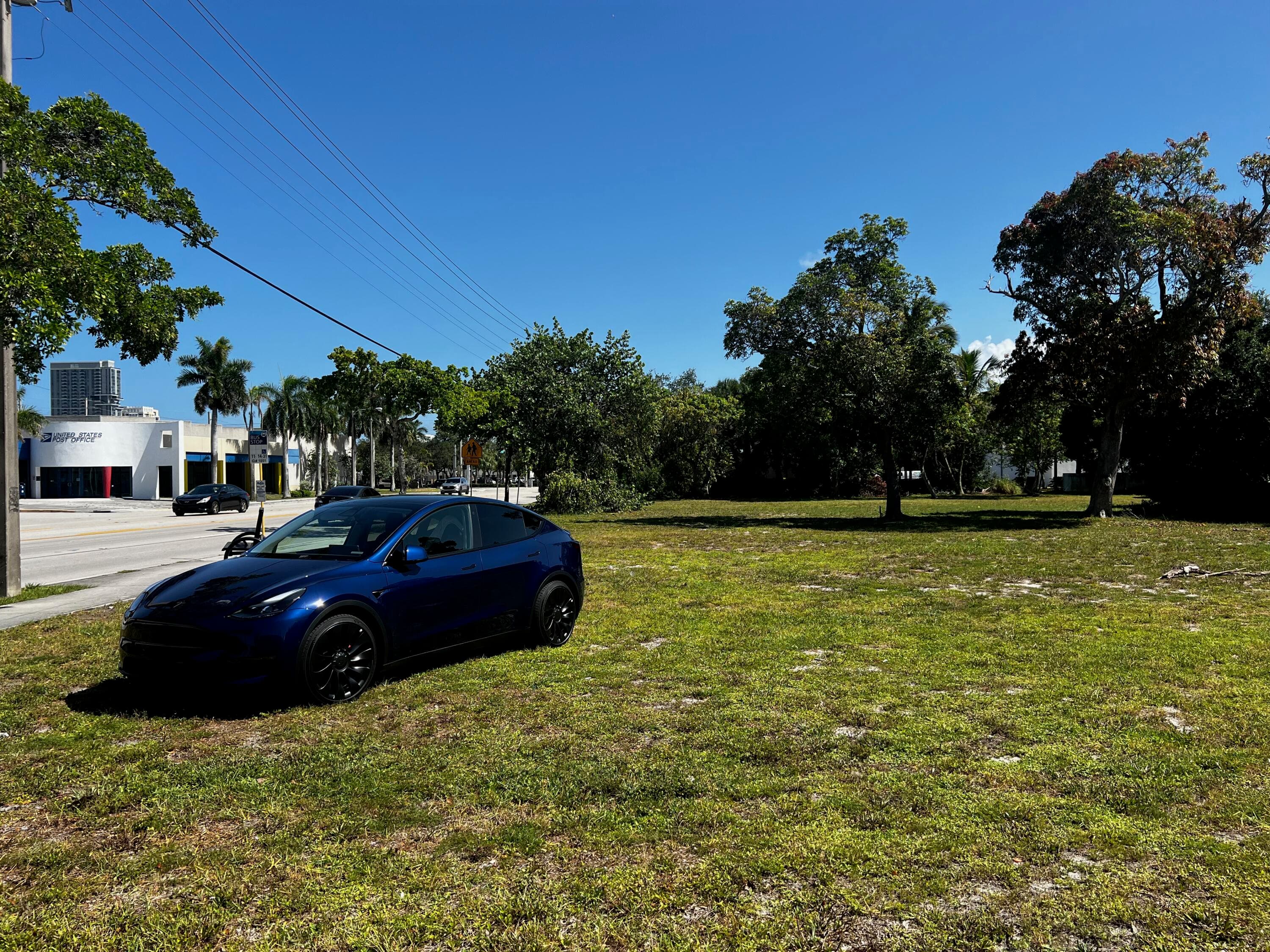 435 NW 7th Avenue, Fort Lauderdale, FL — photo 12 of 12