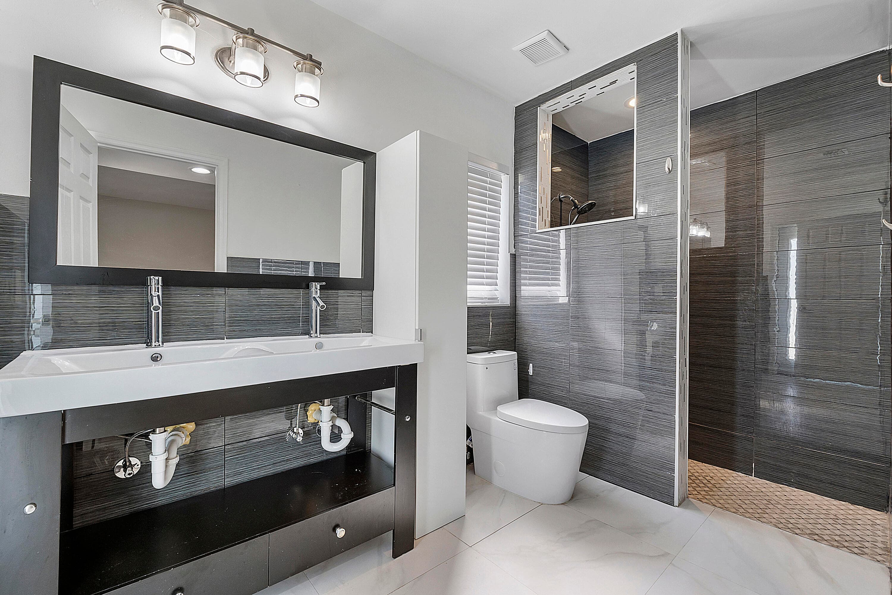 11461 NW 39th Street, Coral Springs, FL 33065 — photo 5 of 15