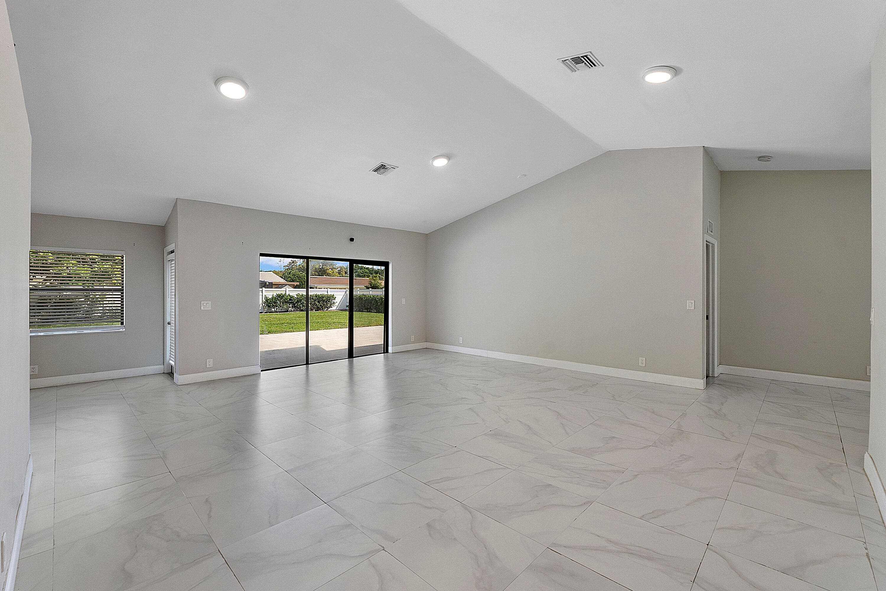 11461 NW 39th Street, Coral Springs, FL 33065 — photo 6 of 15
