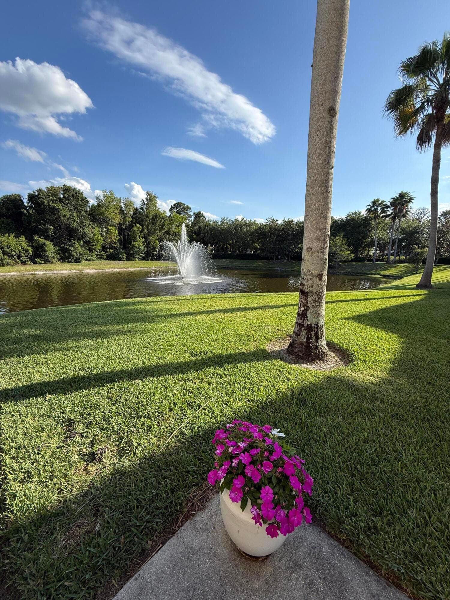 1560 SE Hampshire Way 204, Stuart, FL 34994 — photo 2 of 40