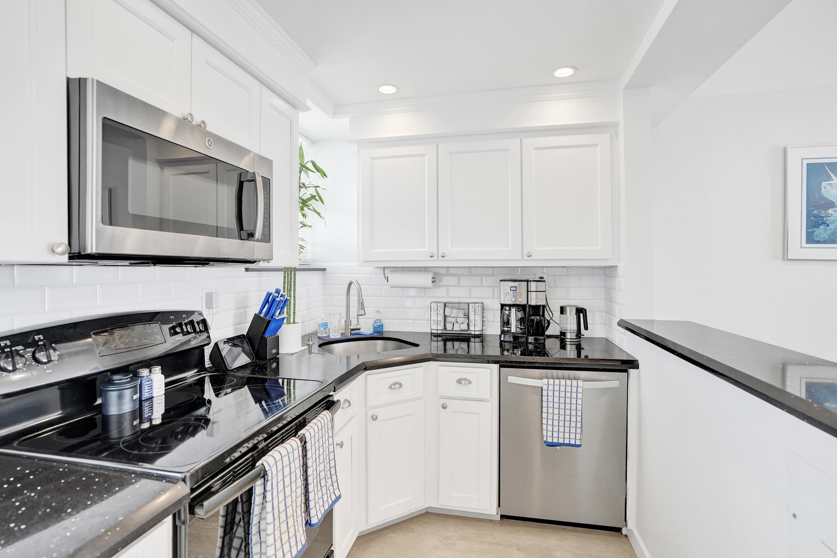 1920 S Ocean Drive 1504, Fort Lauderdale, FL 33316 — photo 13 of 51