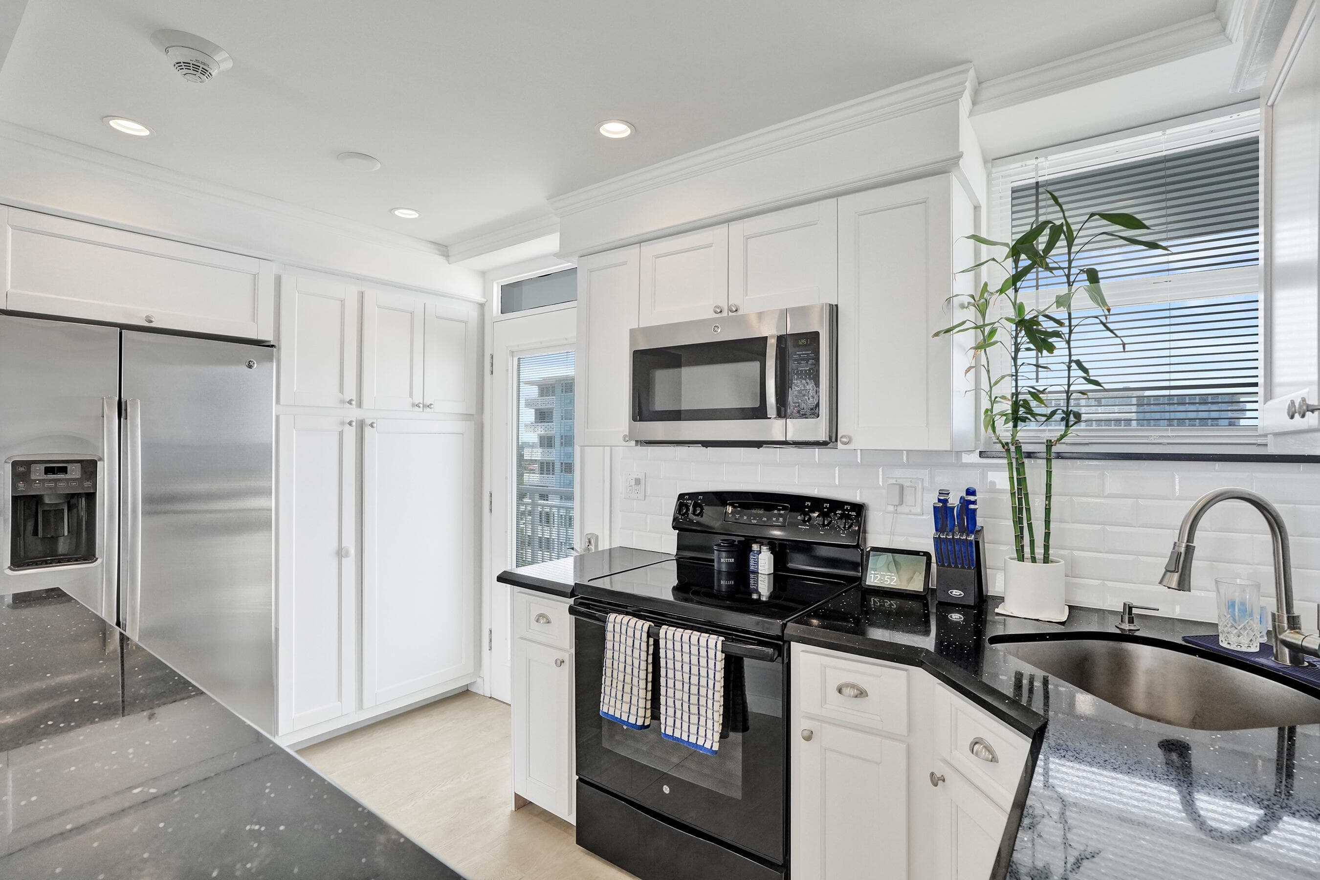 1920 S Ocean Drive 1504, Fort Lauderdale, FL 33316 — photo 16 of 51