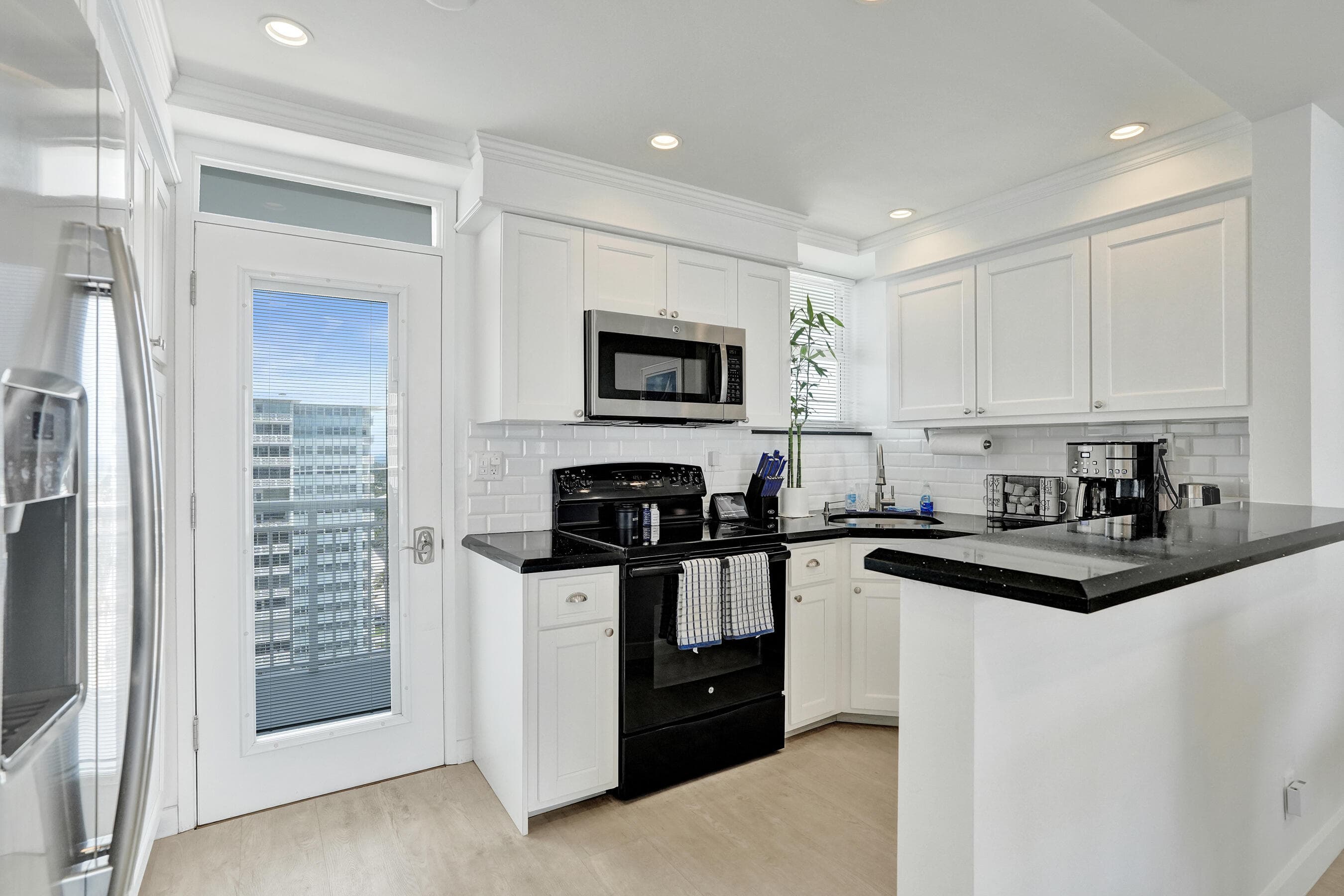 1920 S Ocean Drive 1504, Fort Lauderdale, FL 33316 — photo 11 of 51