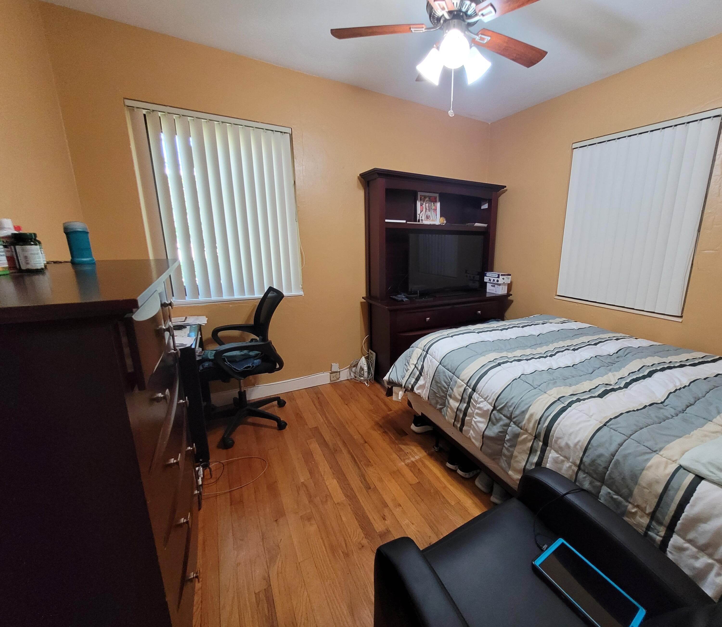 1060 NE 122nd Street, North Miami, FL 33161 — photo 19 of 59