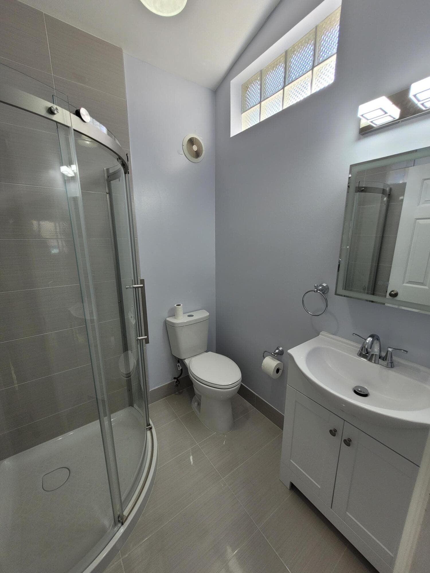 1060 NE 122nd Street, North Miami, FL 33161 — photo 30 of 59