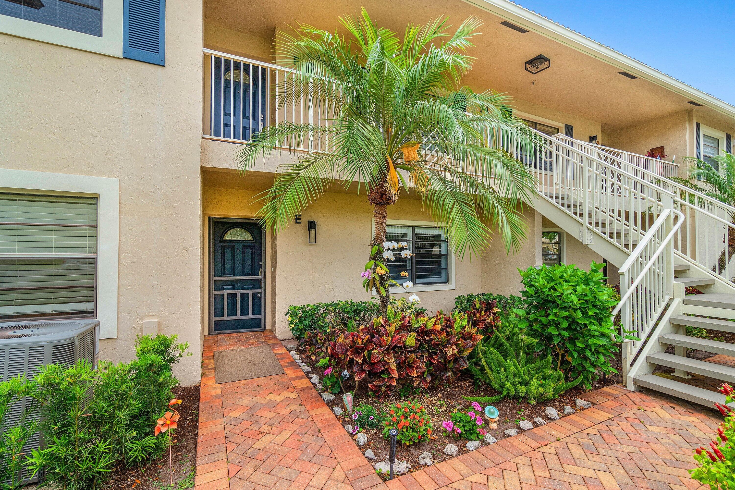 24 Stratford Drive E Unit E, Boynton Beach, FL 33436 — photo 2 of 50