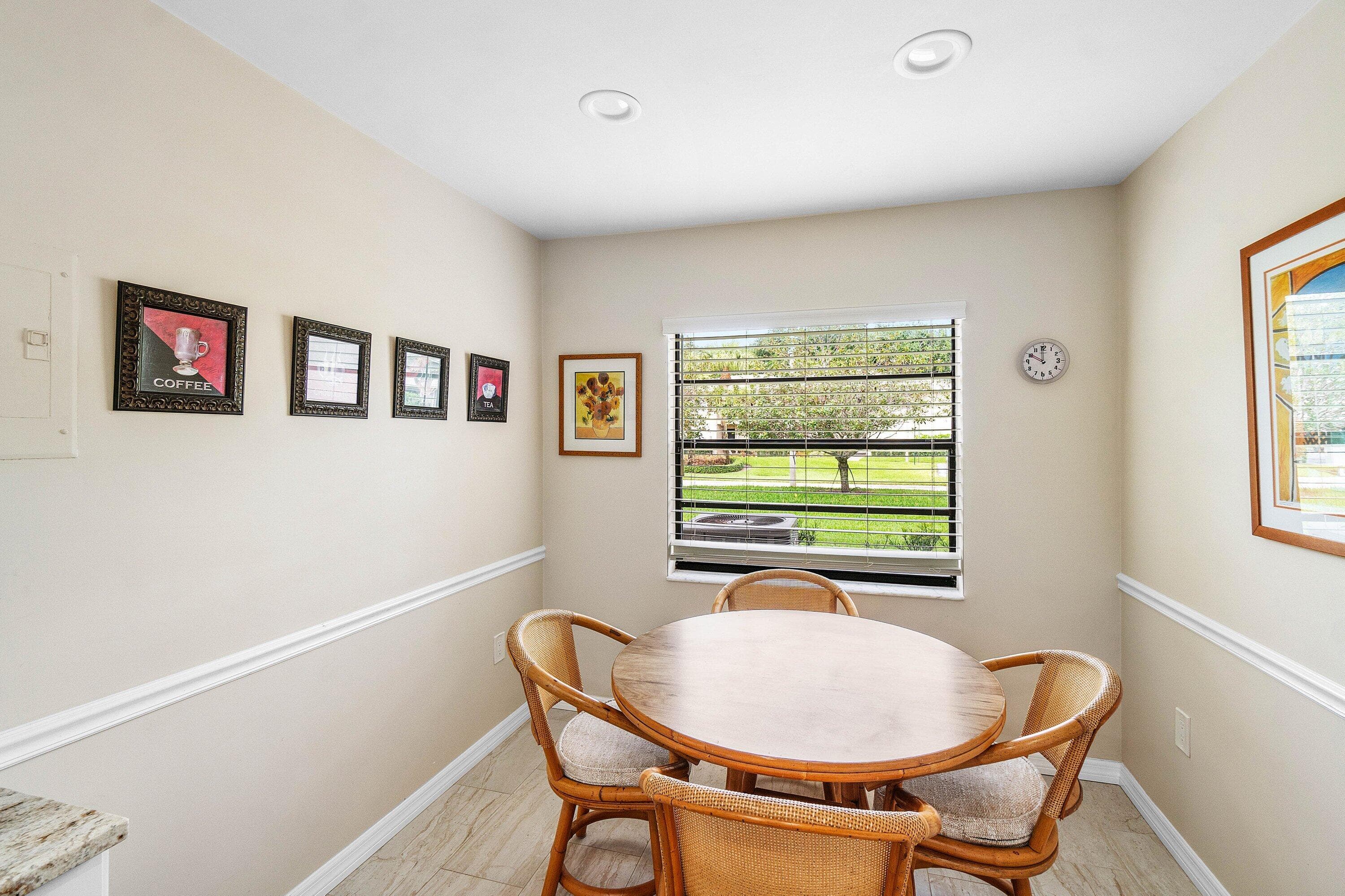 24 Stratford Drive E Unit E, Boynton Beach, FL 33436 — photo 5 of 50