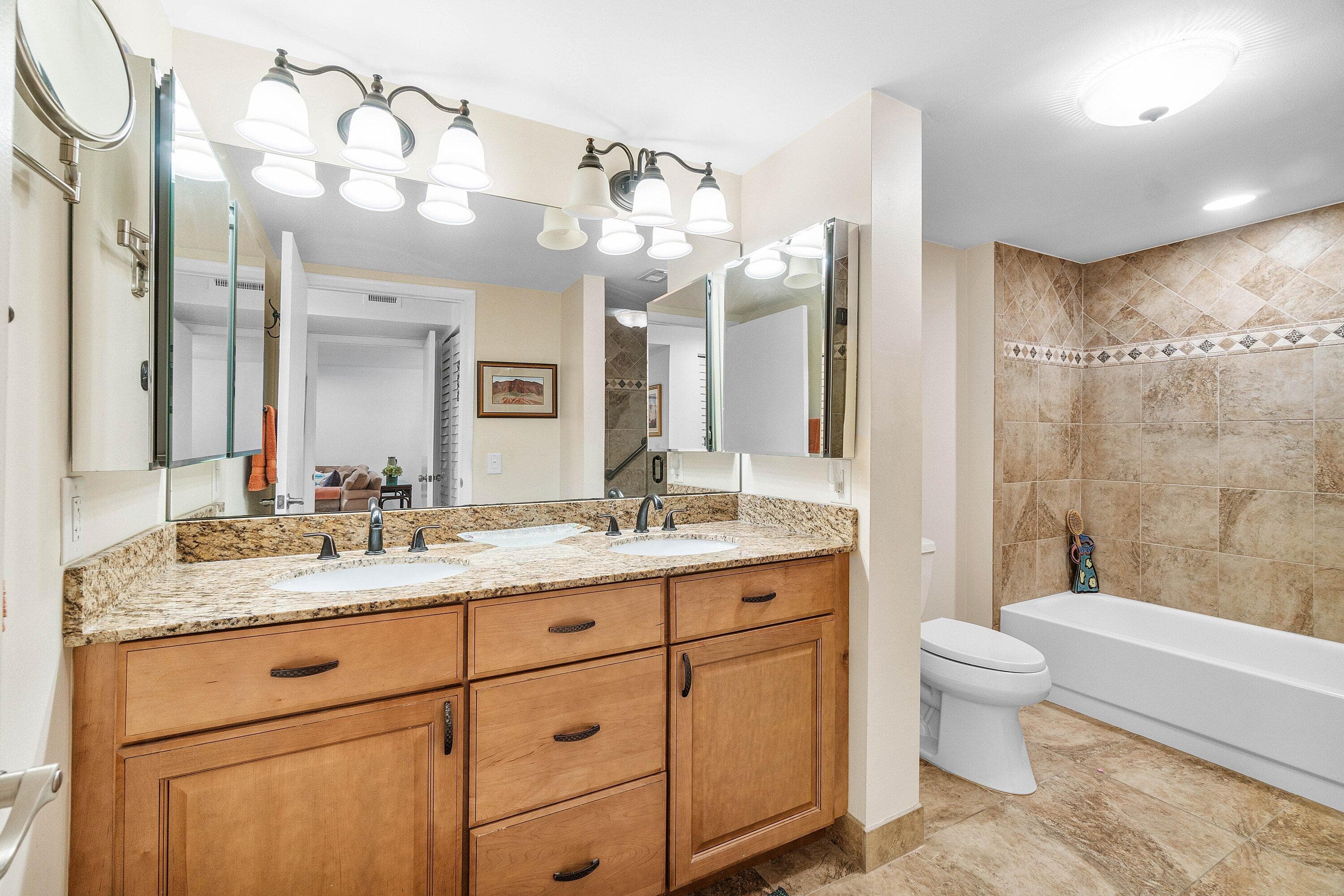 24 Stratford Drive E Unit E, Boynton Beach, FL 33436 — photo 15 of 50