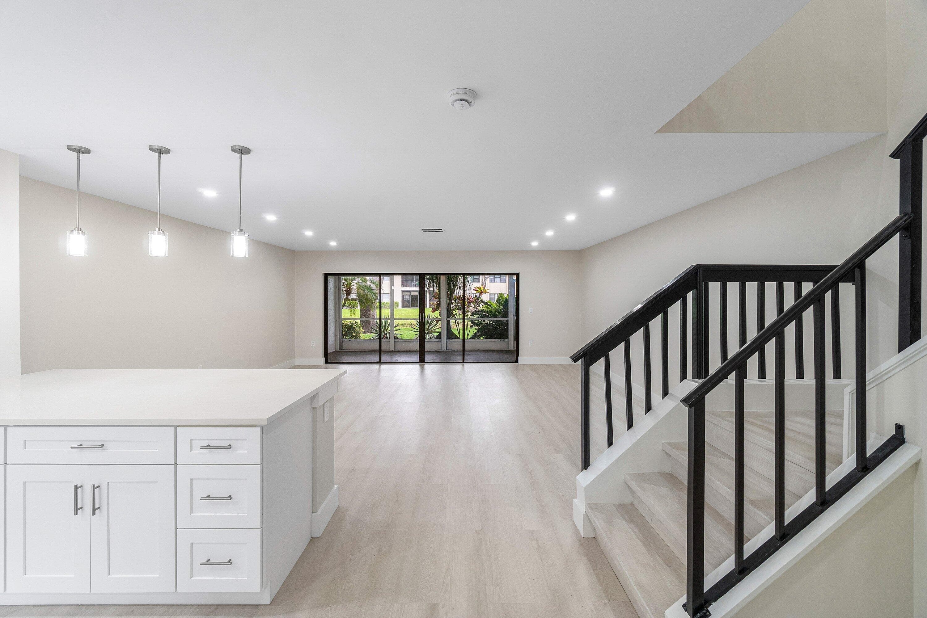 16 Stratford Drive E C, Boynton Beach, FL 33436 — photo 8 of 71