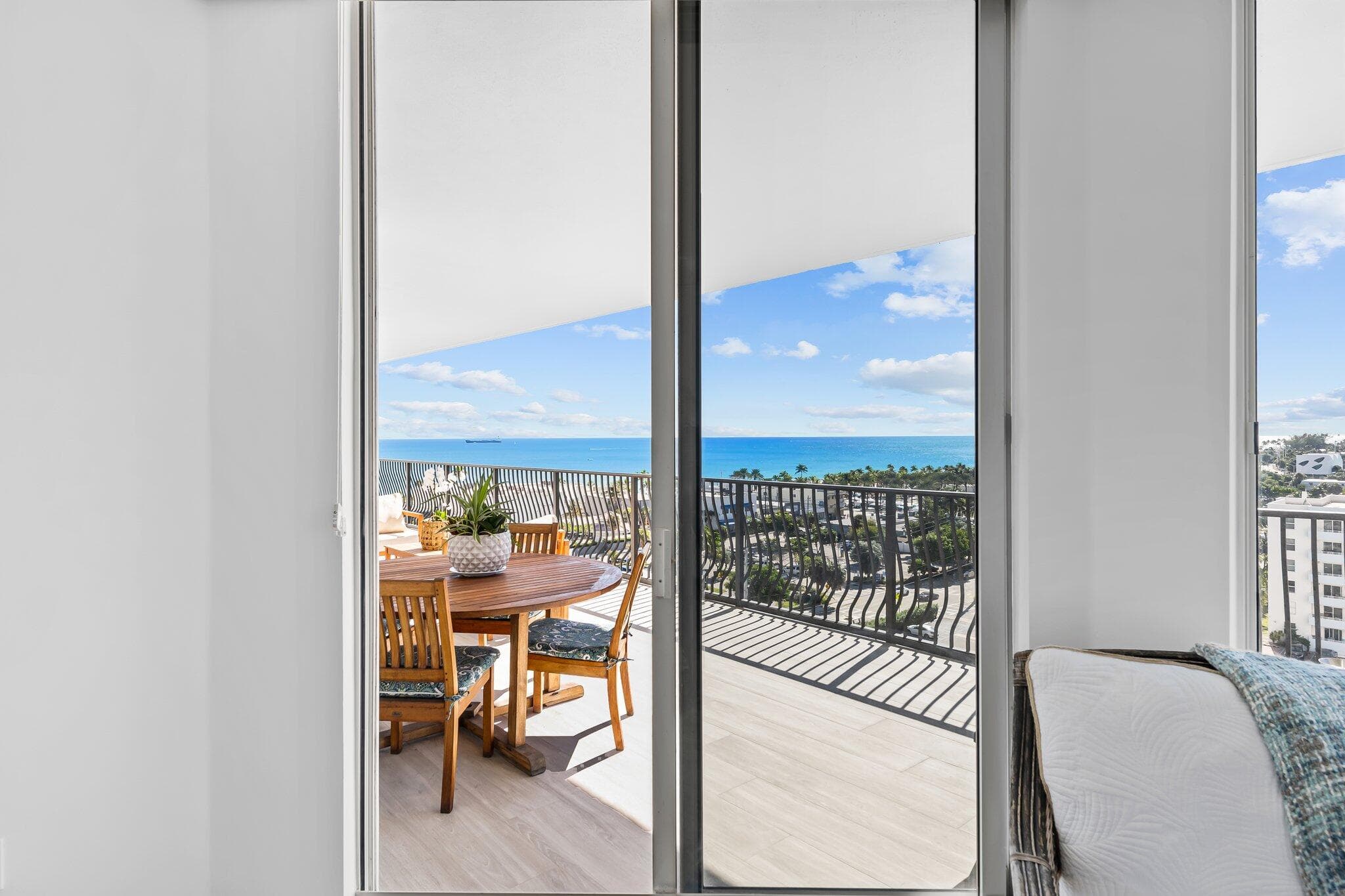 100 S Birch Road 1004, Fort Lauderdale, FL 33316 — photo 13 of 39
