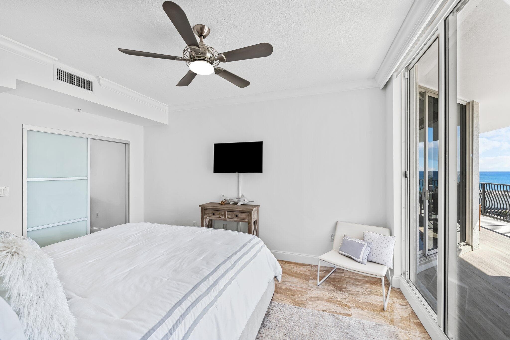 100 S Birch Road 1004, Fort Lauderdale, FL 33316 — photo 20 of 39