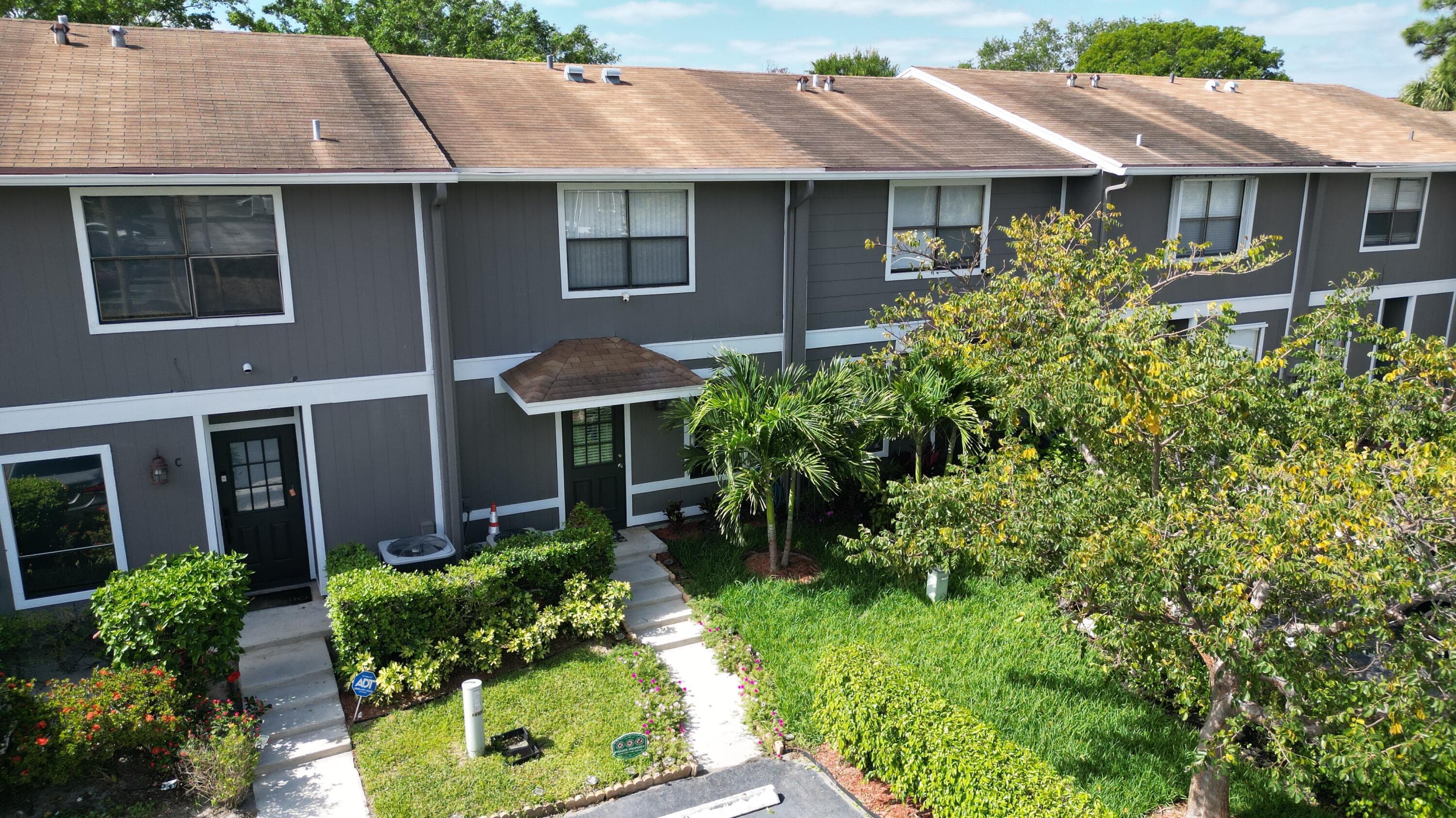 850 Hill Drive D, West Palm Beach, FL 33415 — photo 2 of 41