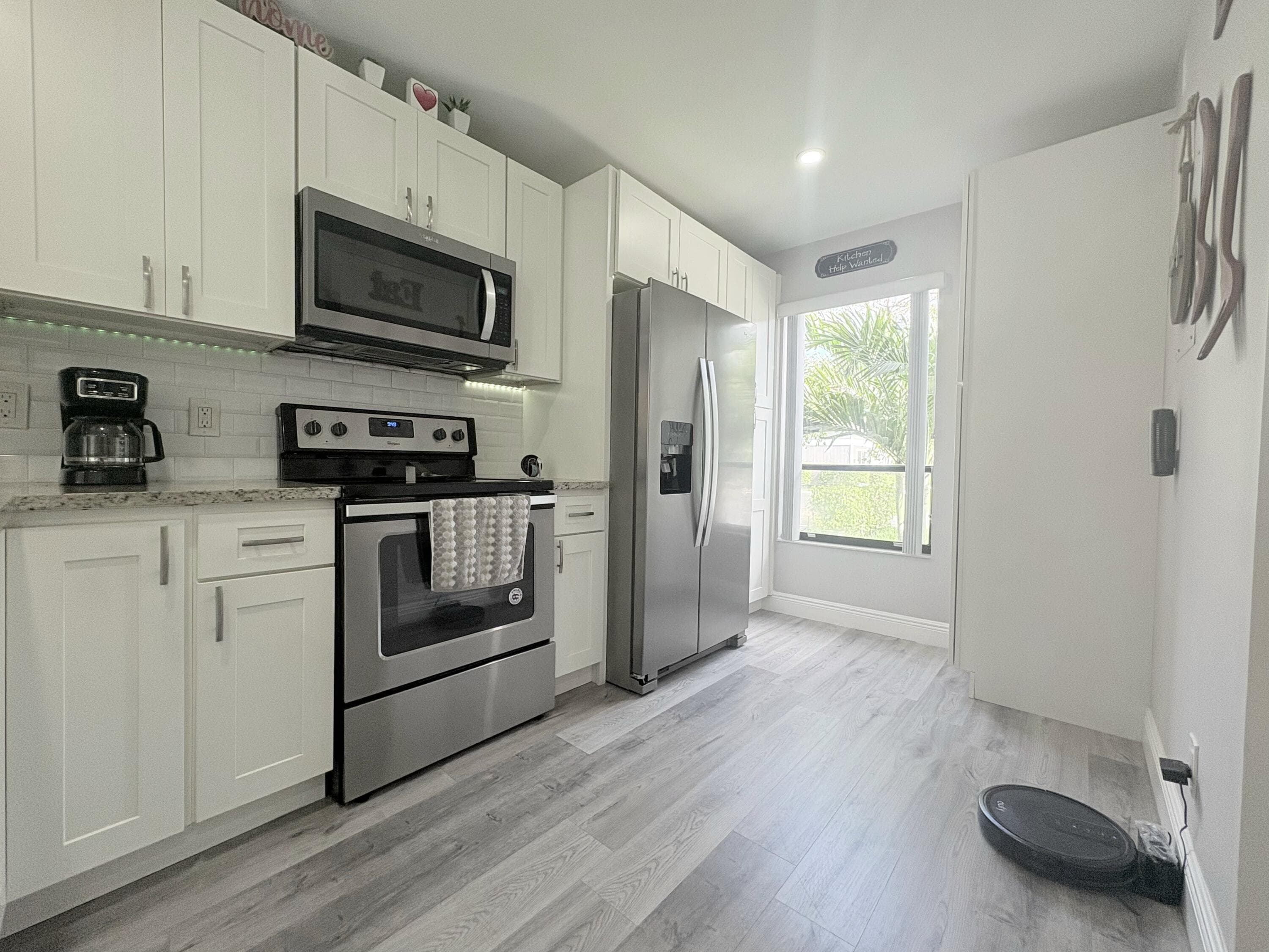 850 Hill Drive D, West Palm Beach, FL 33415 — photo 32 of 41
