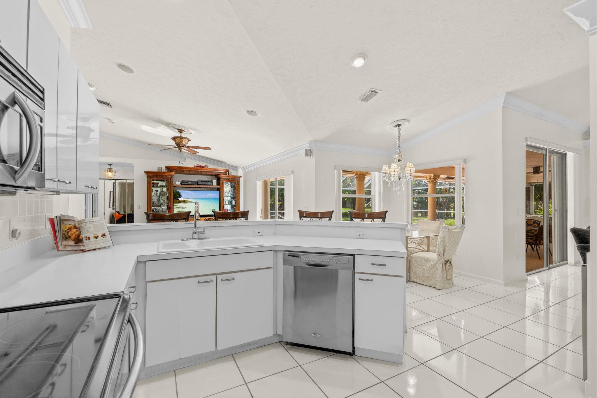 15495 Rolling Meadows Circle, Wellington, FL 33414 — photo 15 of 55