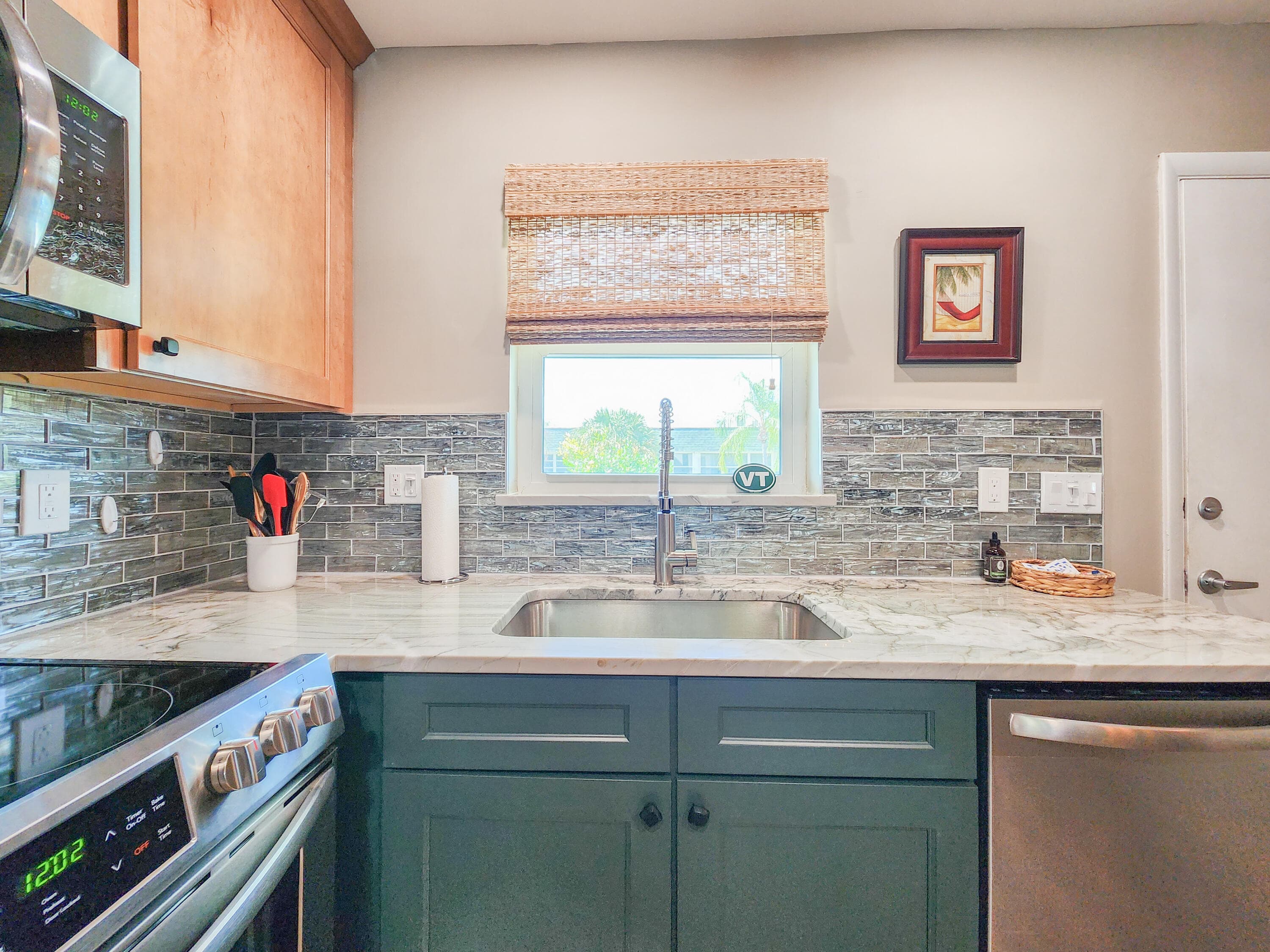 2800 Indian River Boulevard 8, Vero Beach, FL 32960 — photo 2 of 23