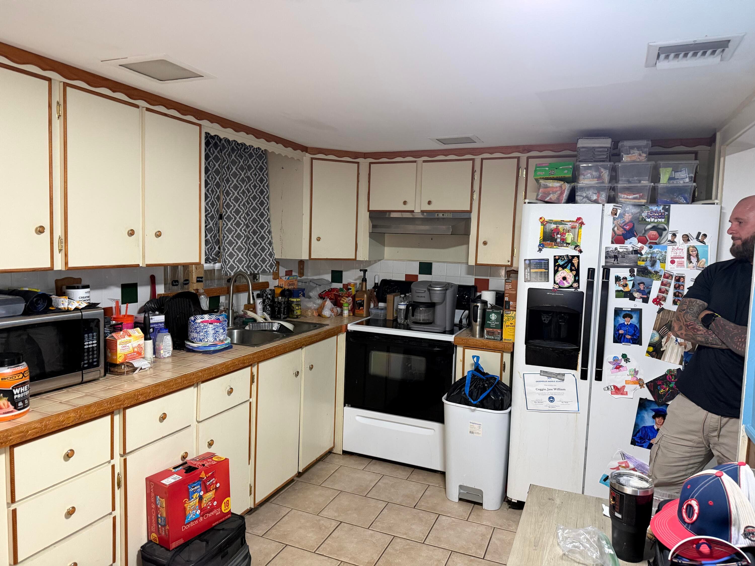 827 N A Street E, Lake Worth Beach, FL 33460 — photo 4 of 10