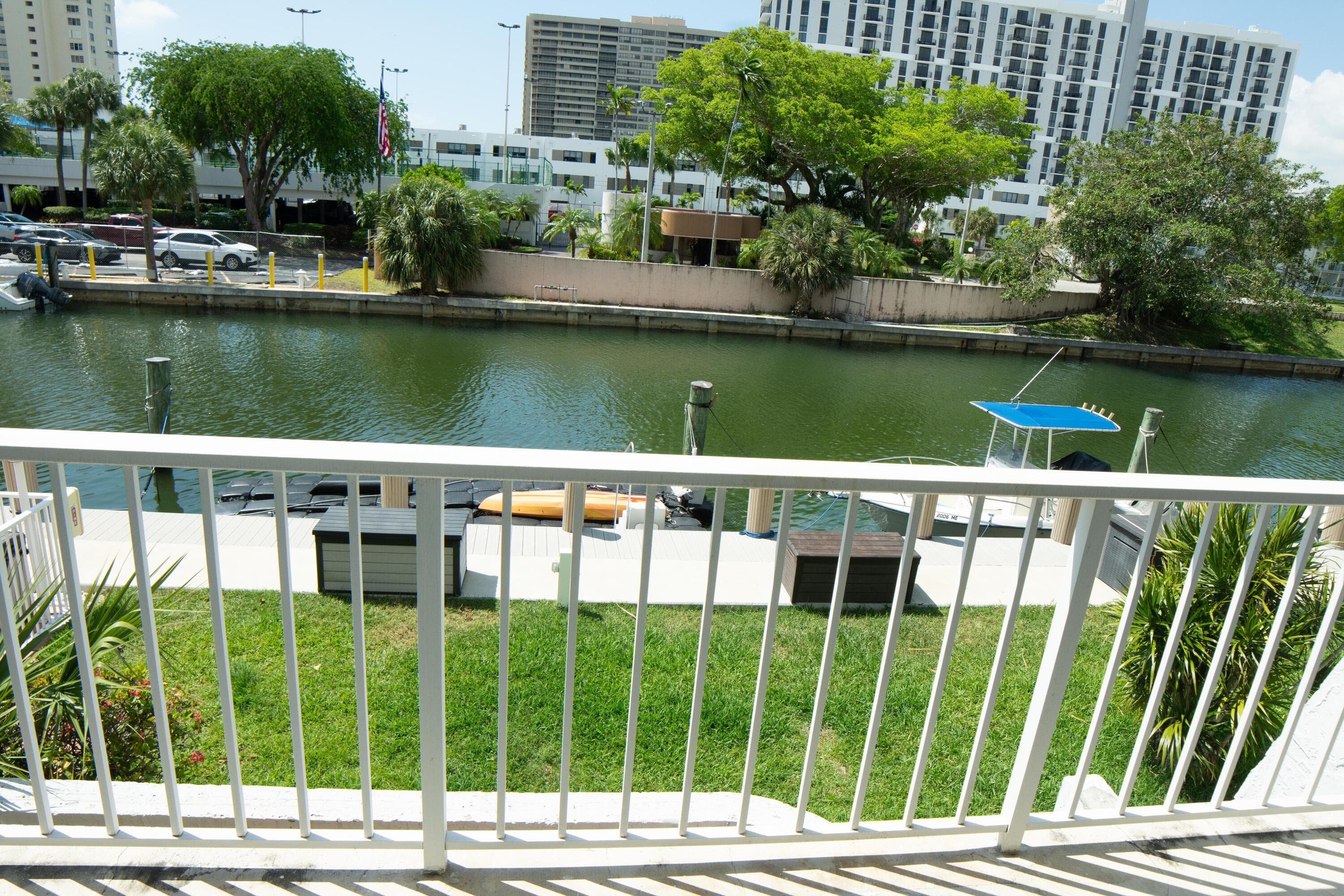 1650 NE 115th Street 208, Miami, FL 33181 — photo 10 of 28