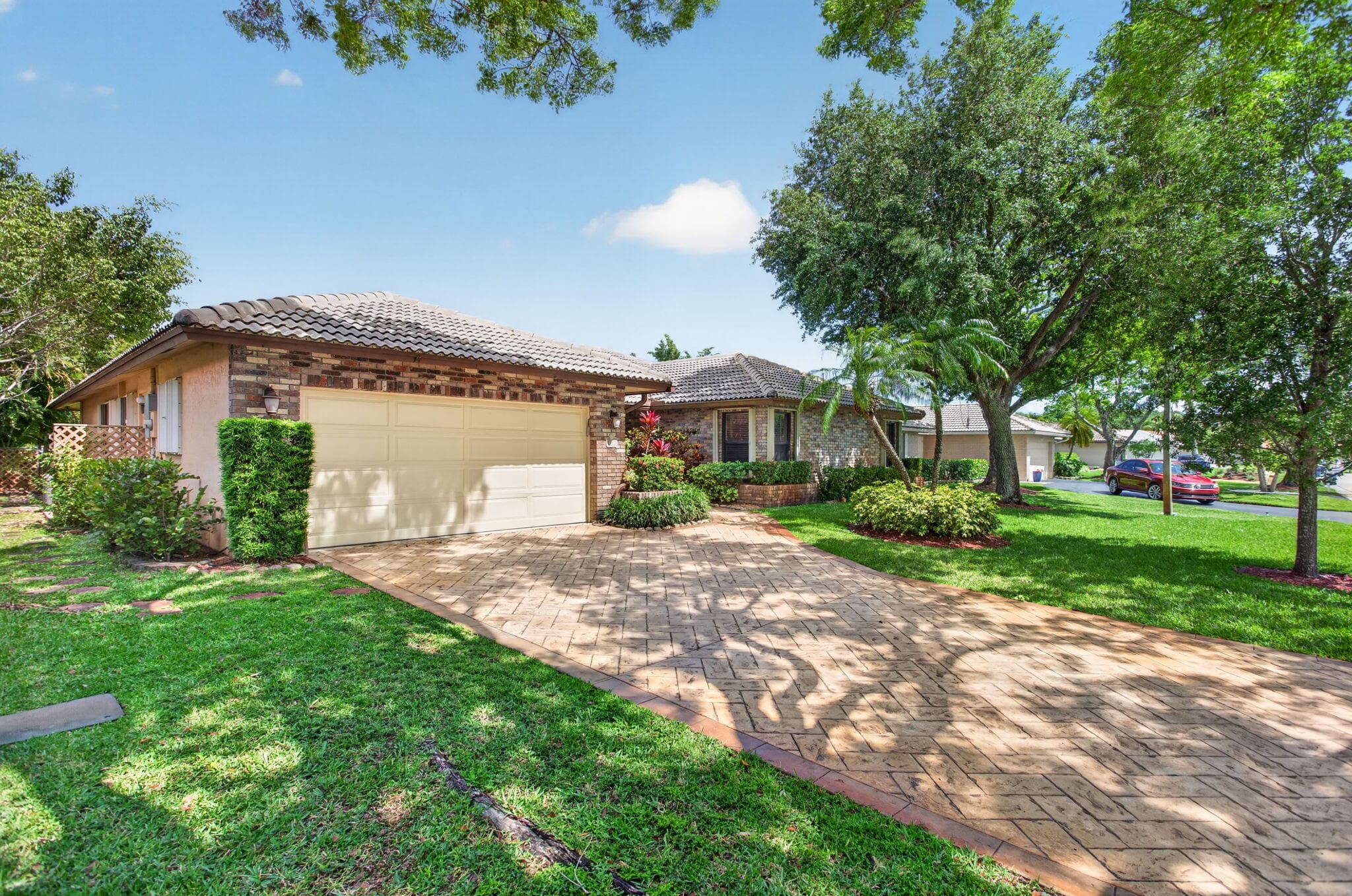 1311 NW 111th Way, Coral Springs, FL 33071 — photo 3 of 33