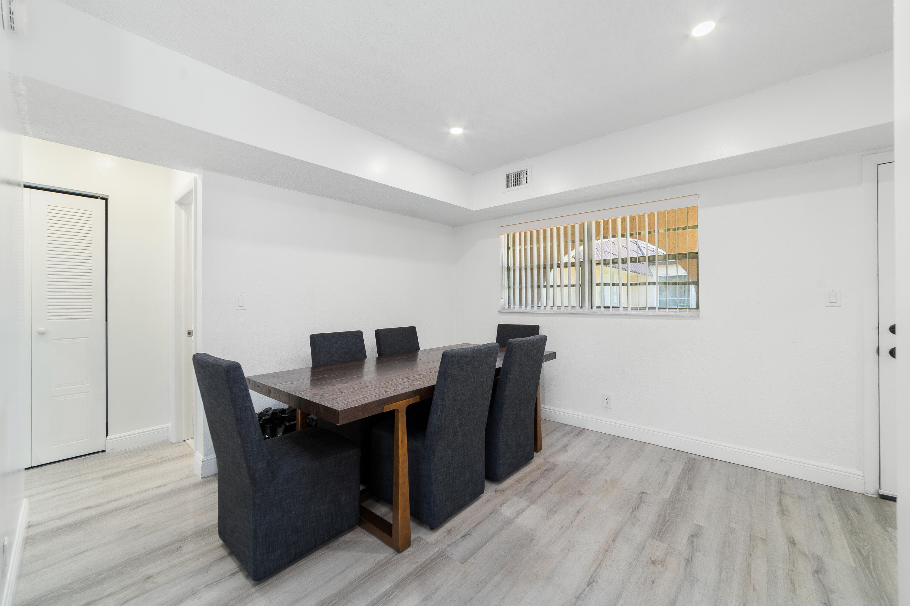 2710 Riverside Drive 201a, Coral Springs, FL 33065 — photo 10 of 23