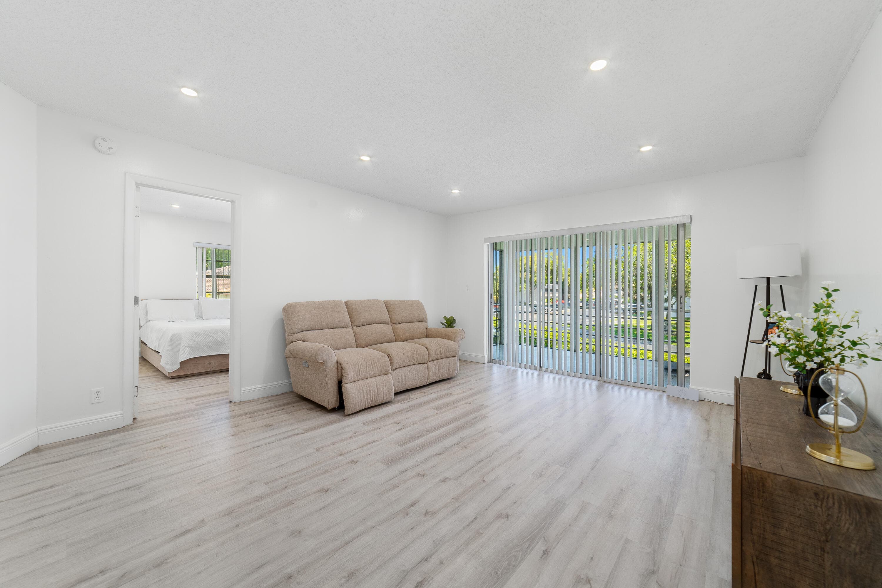 2710 Riverside Drive 201a, Coral Springs, FL 33065 — photo 4 of 23
