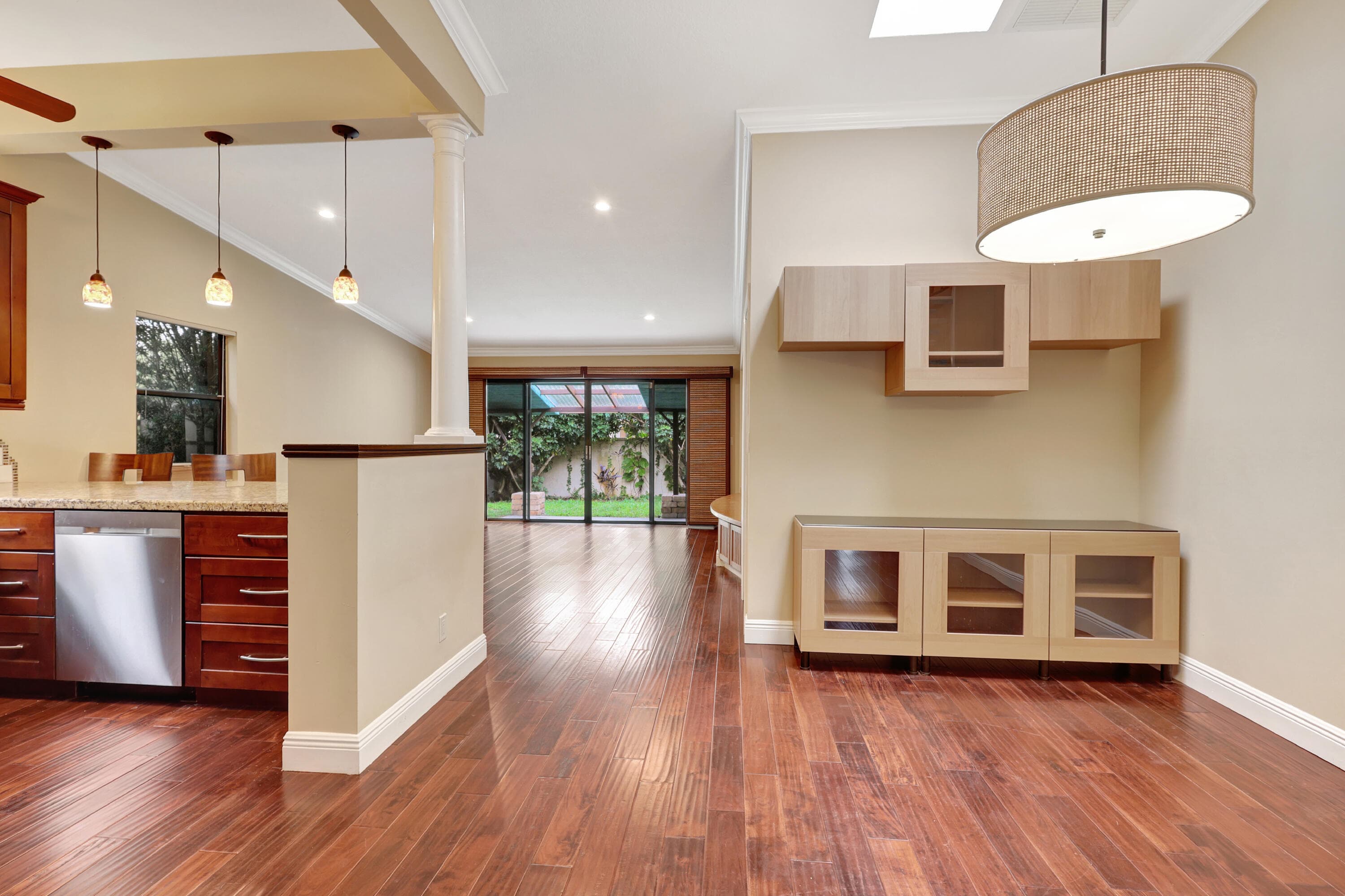 1003 Raintree Lane, Palm Beach Gardens, FL 33410 — photo 8 of 33