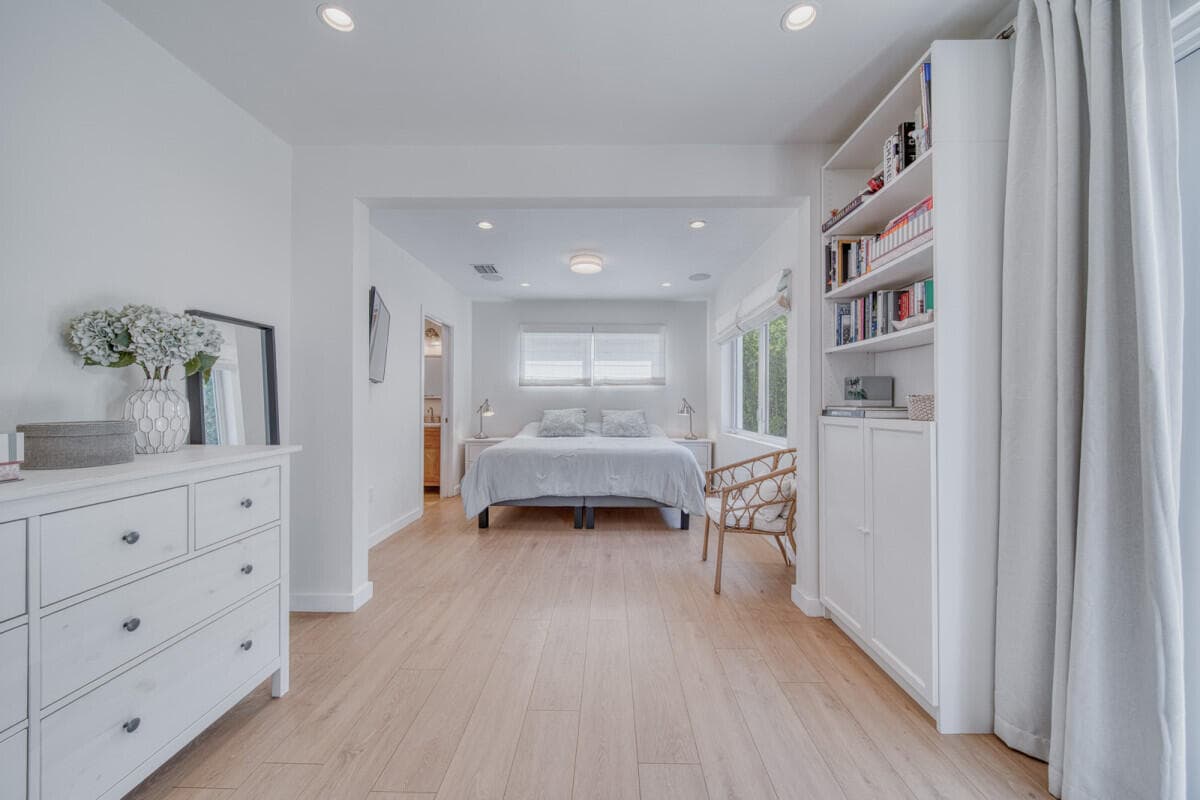 5870 SW 46th Terrace, Miami, FL 33155 — photo 12 of 30