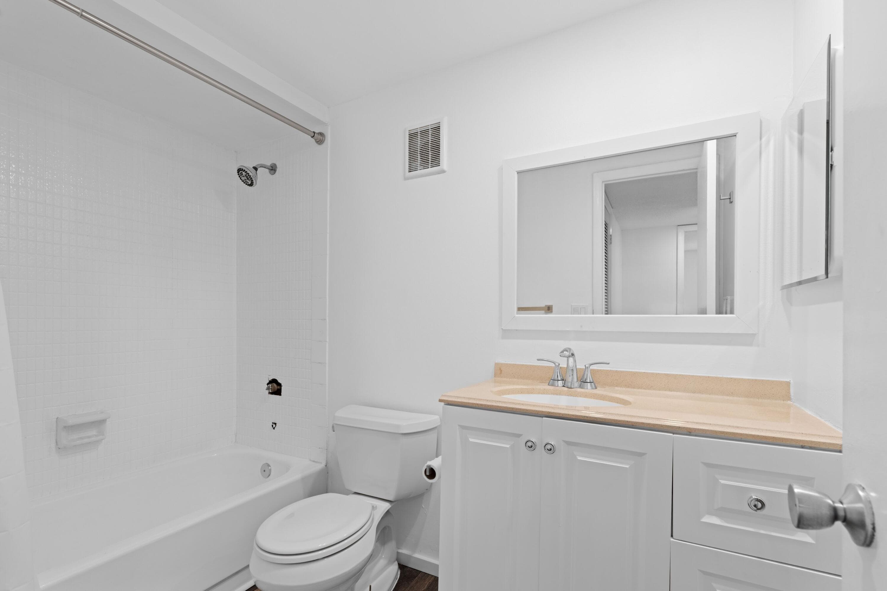 470 Executive Center Drive 5k, West Palm Beach, FL 33401 — photo 10 of 18