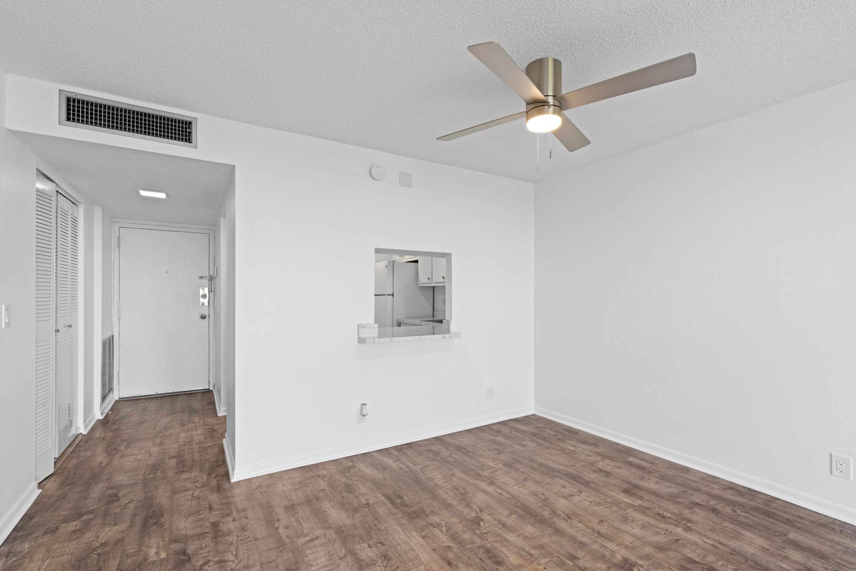 470 Executive Center Drive 5k, West Palm Beach, FL 33401 — photo 5 of 18