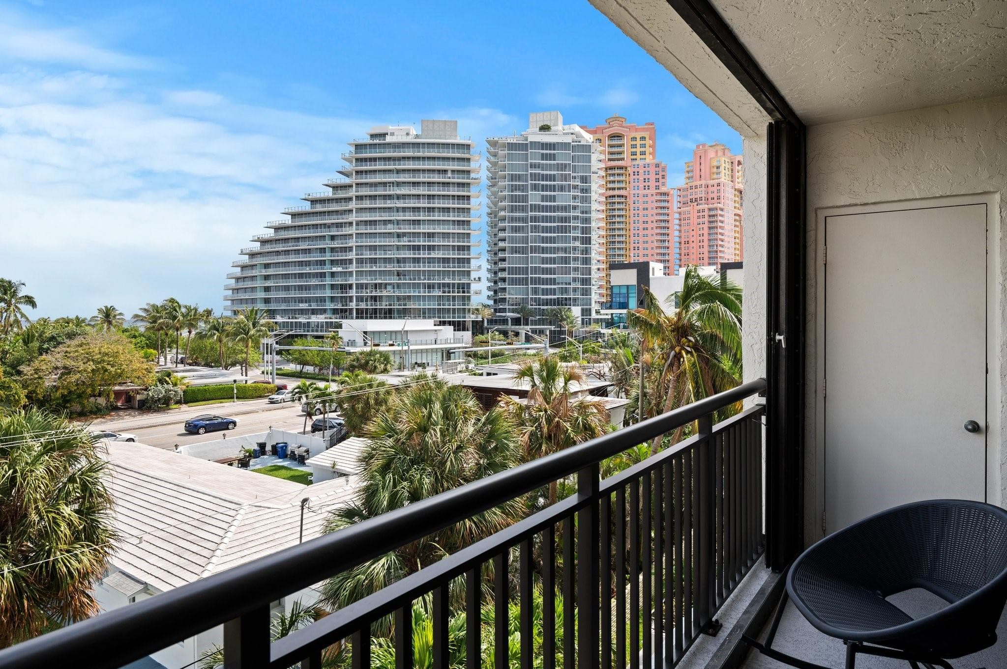 2300 NE 33rd Avenue 502, Fort Lauderdale, FL 33305 — photo 14 of 52