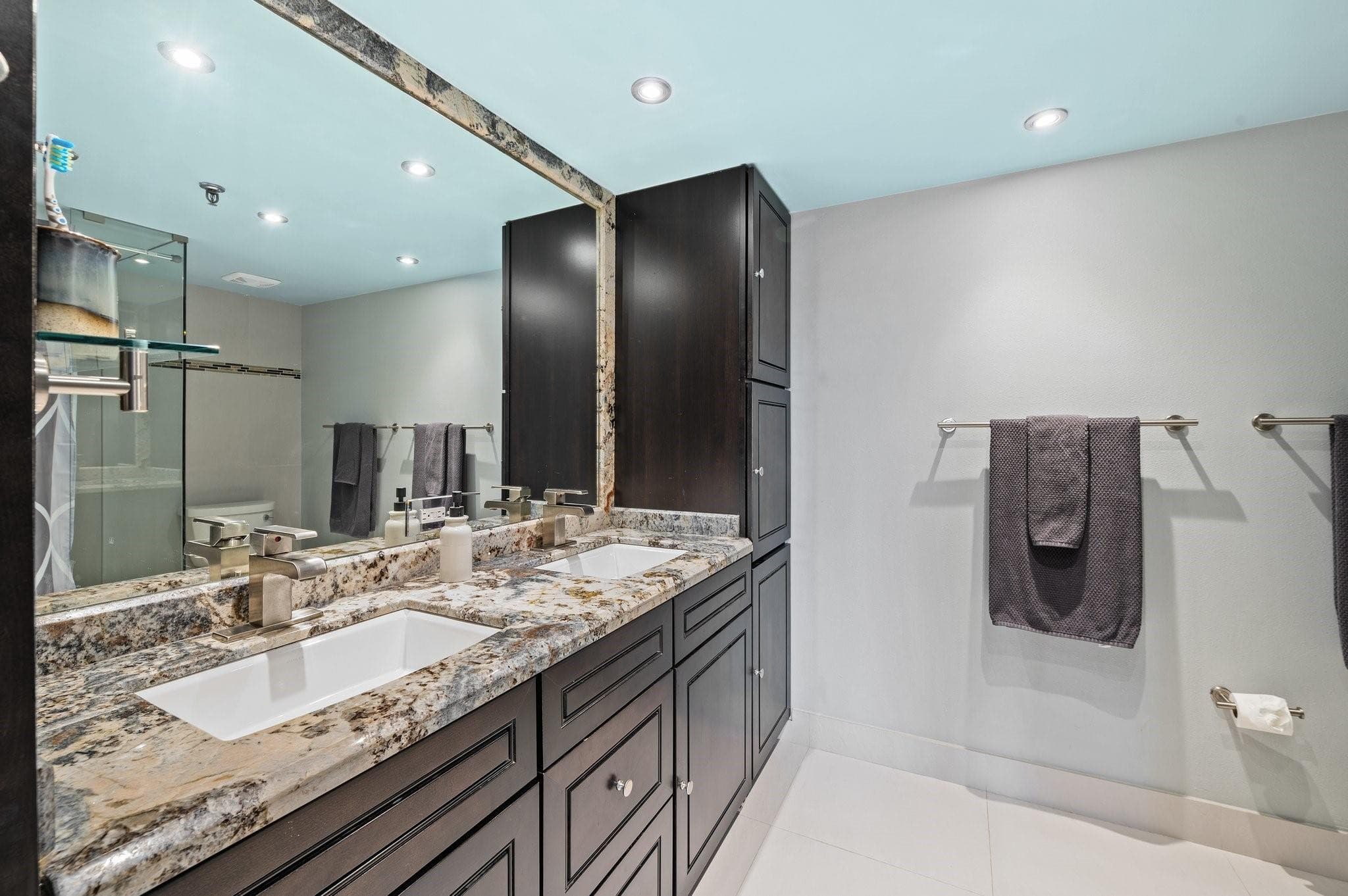 2300 NE 33rd Avenue 502, Fort Lauderdale, FL 33305 — photo 28 of 52