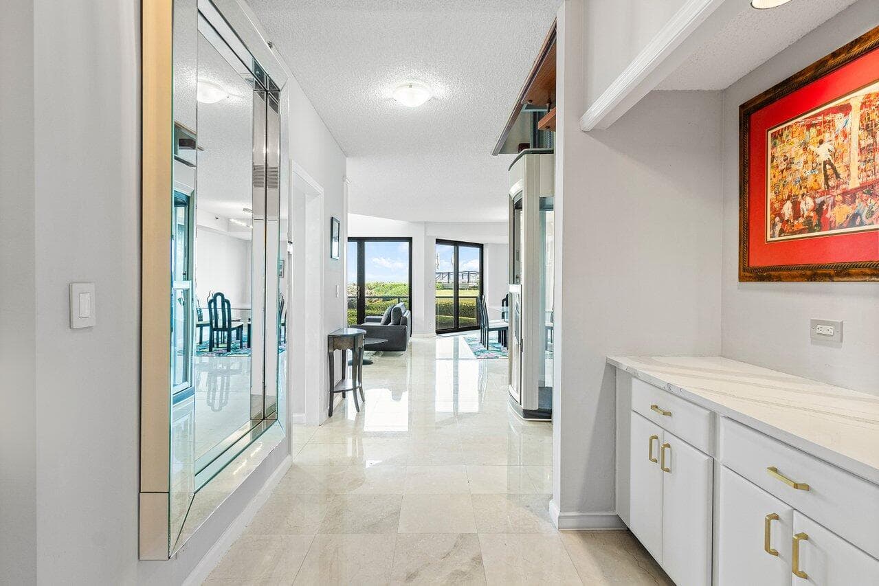 3120 S Ocean Boulevard 1-101, Palm Beach, FL 33480 — photo 1 of 30