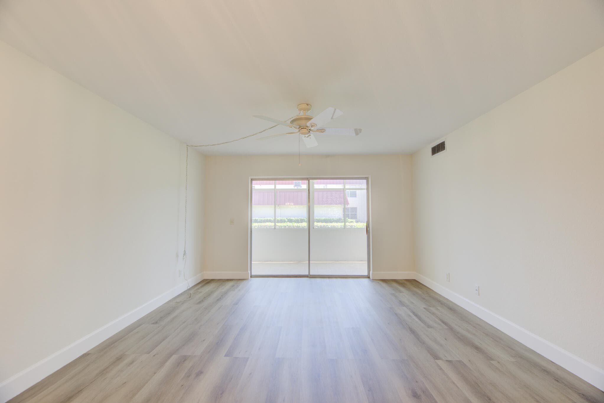 12016 S Greenway Cir Circle S 105, Royal Palm Beach, FL 33411 — photo 6 of 37