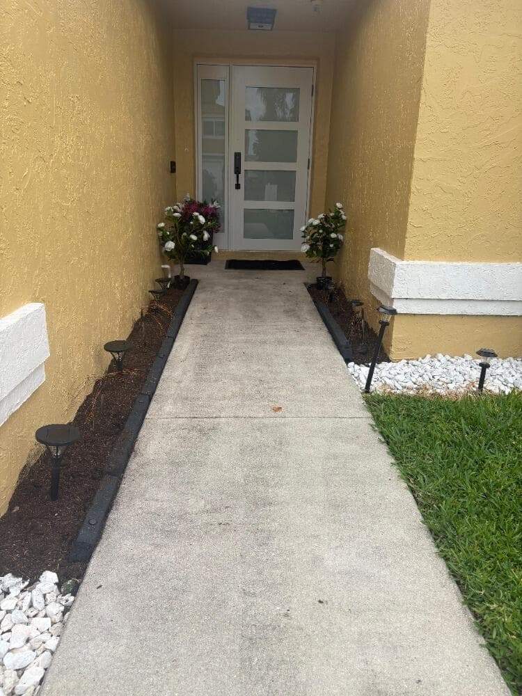 8520 Tourmaline Boulevard, Boynton Beach, FL 33472 — photo 2 of 35