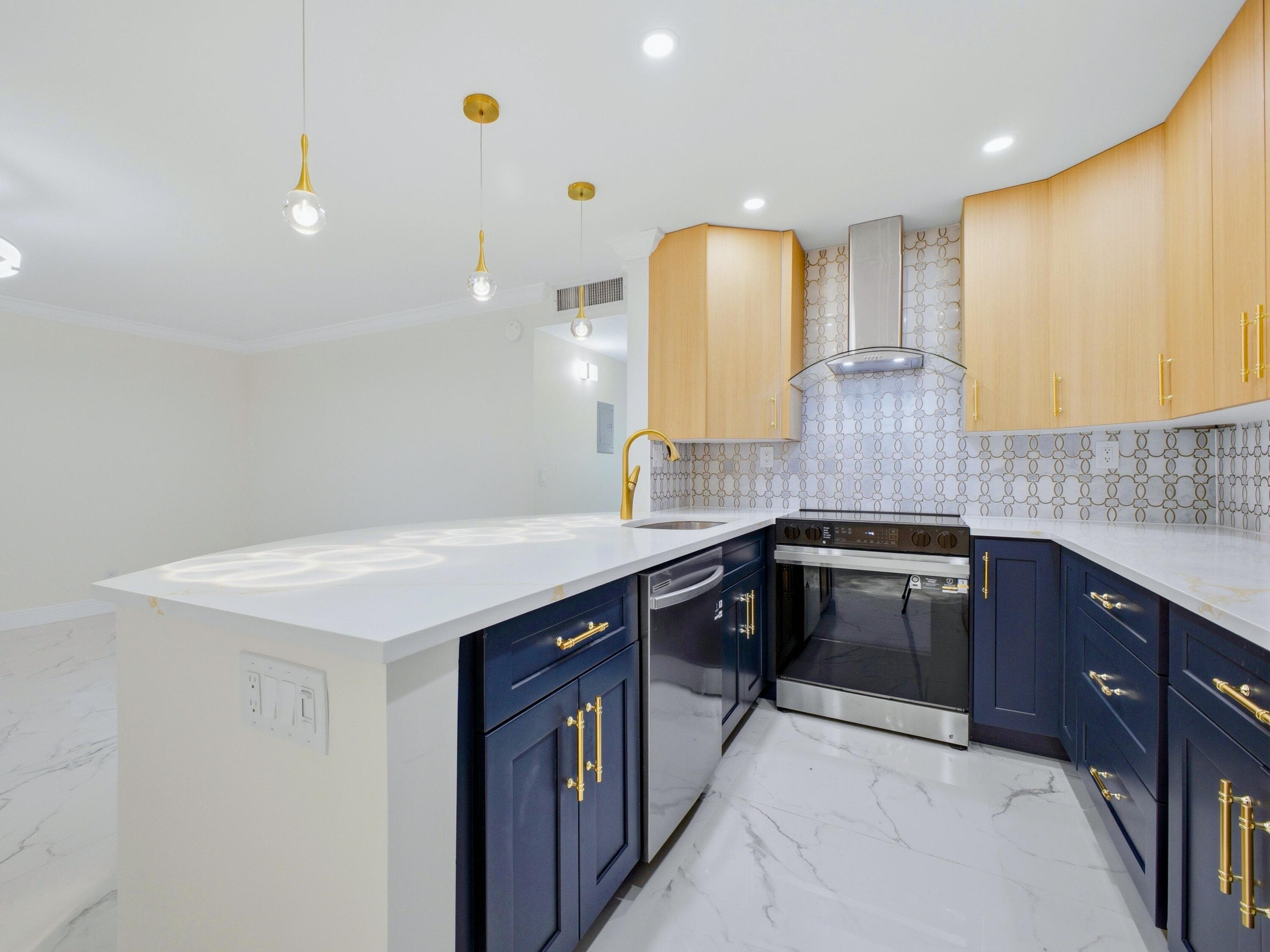 6 Normandy A, Delray Beach, FL 33484 — photo 7 of 44