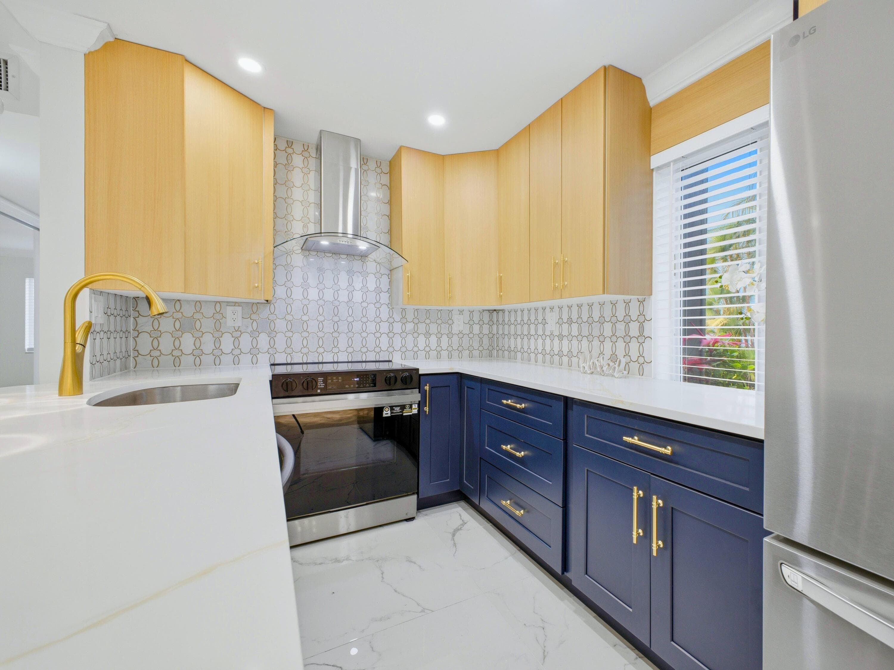6 Normandy A, Delray Beach, FL 33484 — photo 3 of 44