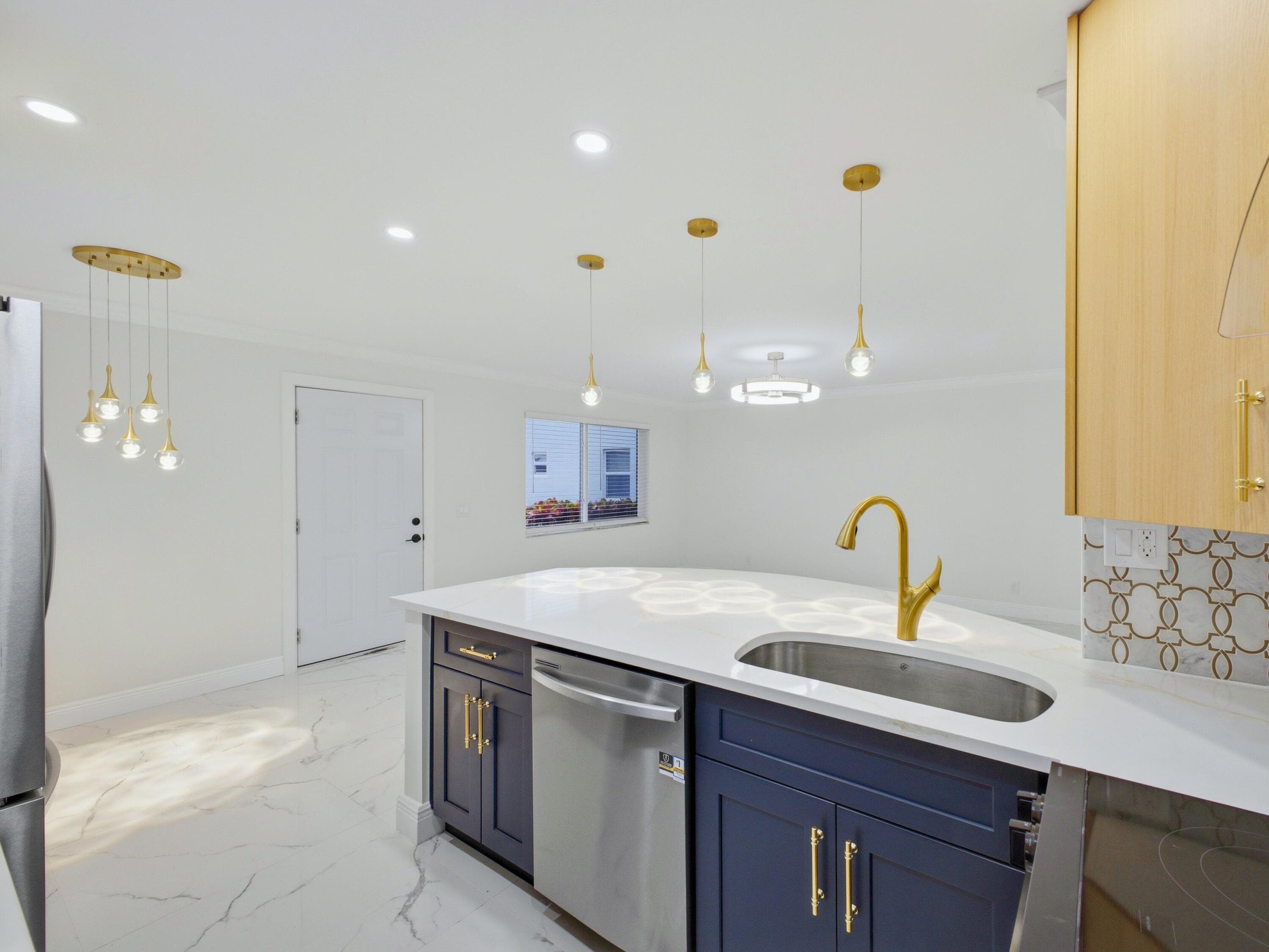 6 Normandy A, Delray Beach, FL 33484 — photo 11 of 44