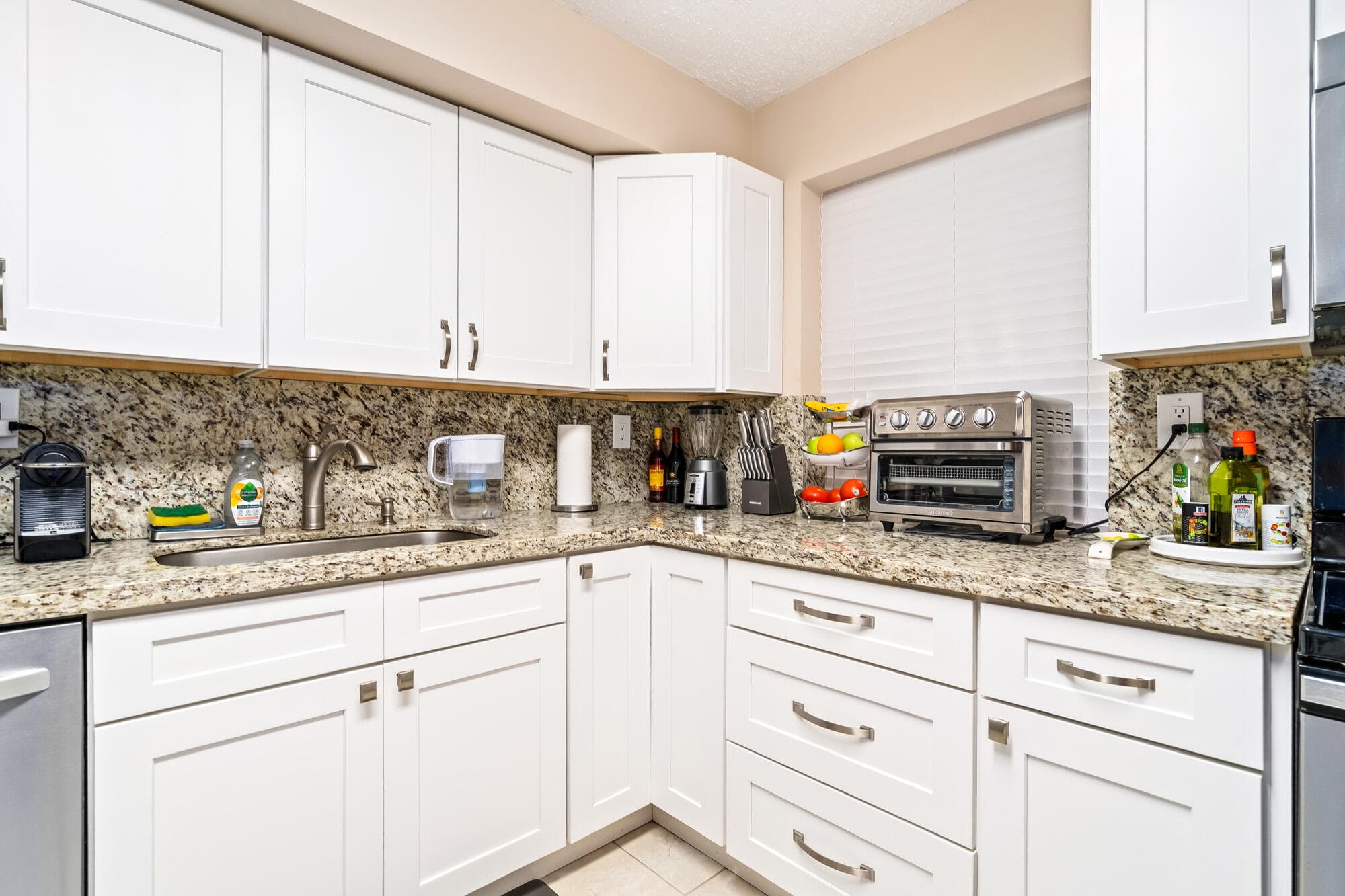 2000 Atlantic Shores Boulevard Apt 410, Hallandale Beach, FL 33009 — photo 28 of 53