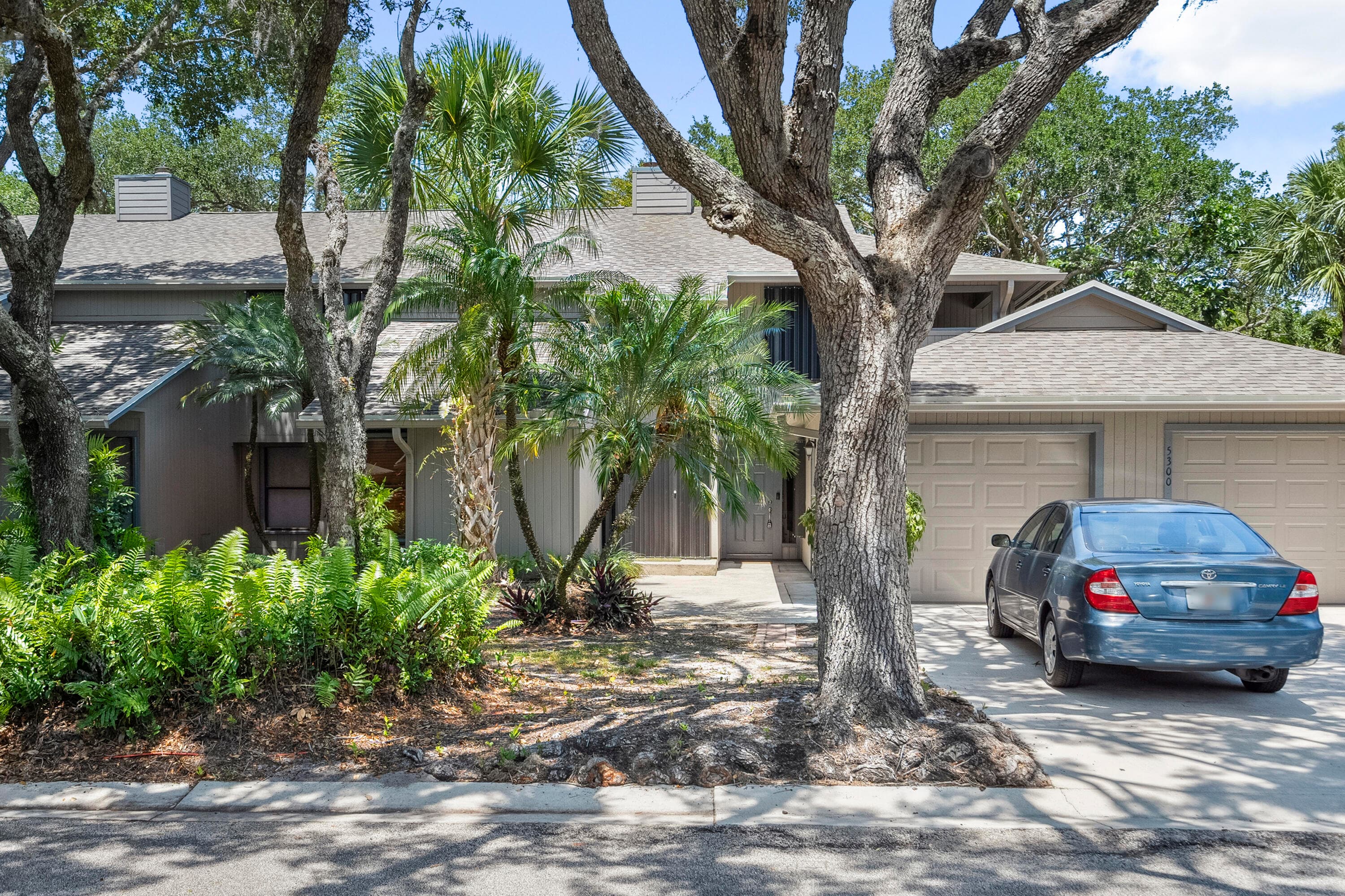 5300 SE Schooner Oaks Way, Stuart, FL 34997 — photo 31 of 45