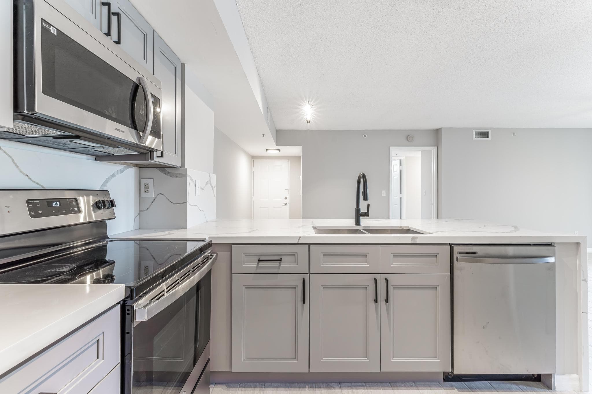 2600 S University Drive 208, Davie, FL 33328 — photo 4 of 25