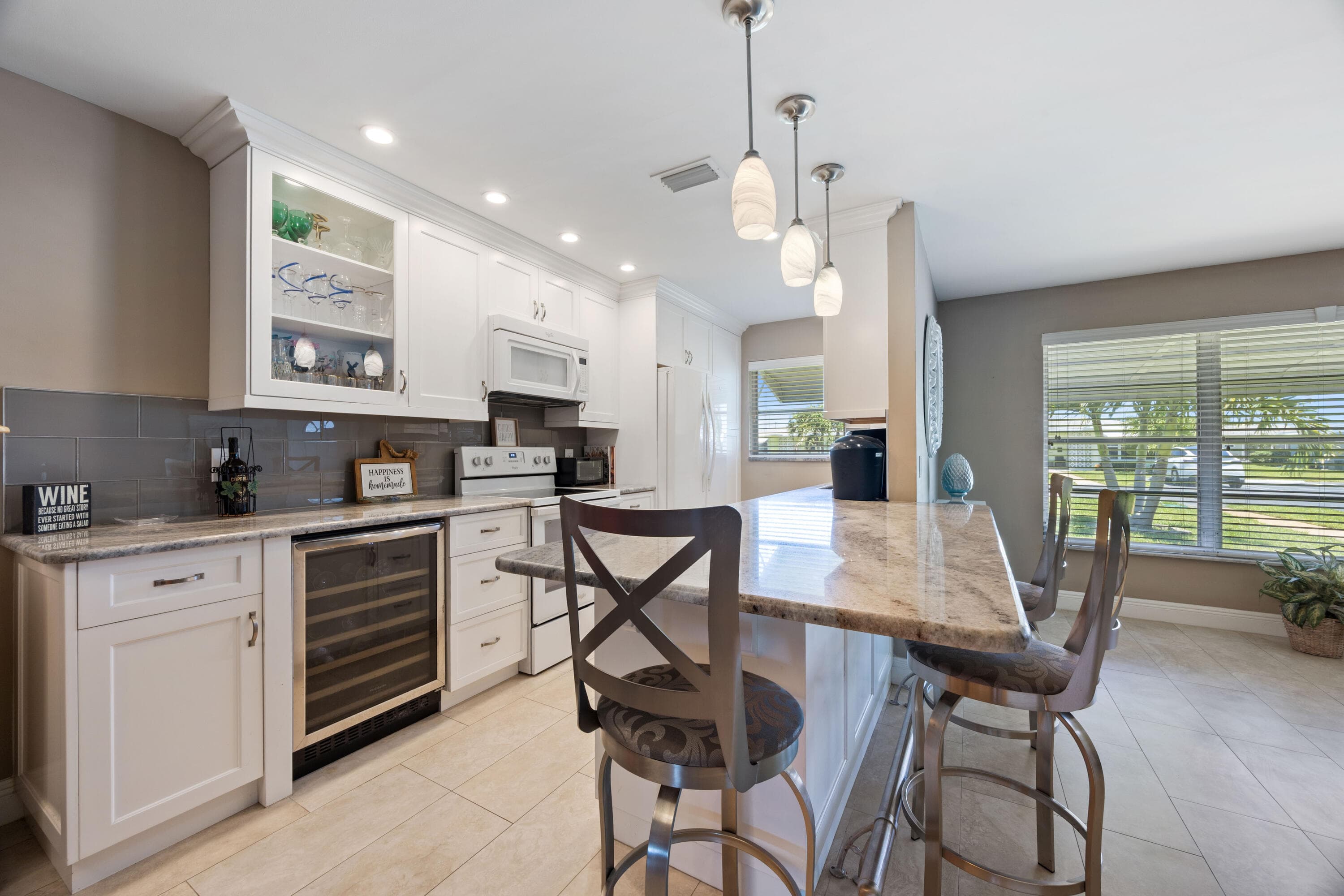150 South Boulevard B, Boynton Beach, FL 33435 — photo 6 of 18