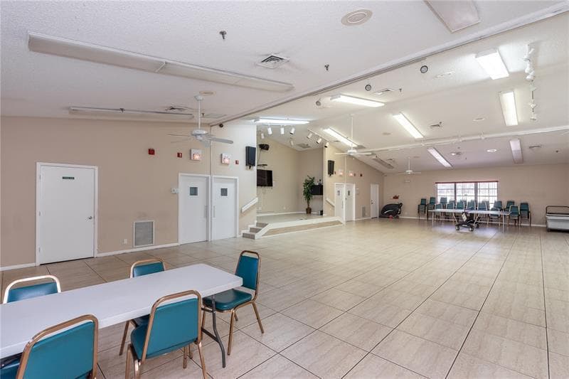 2238 N Cypress Bend Drive 406, Pompano Beach, FL 33069 — photo 34 of 38